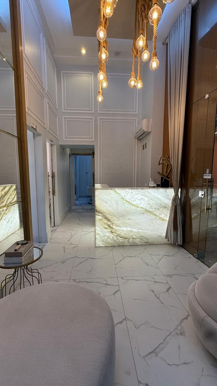Sala Comercial Clinica San Charbel Centro de Medicina 104m²