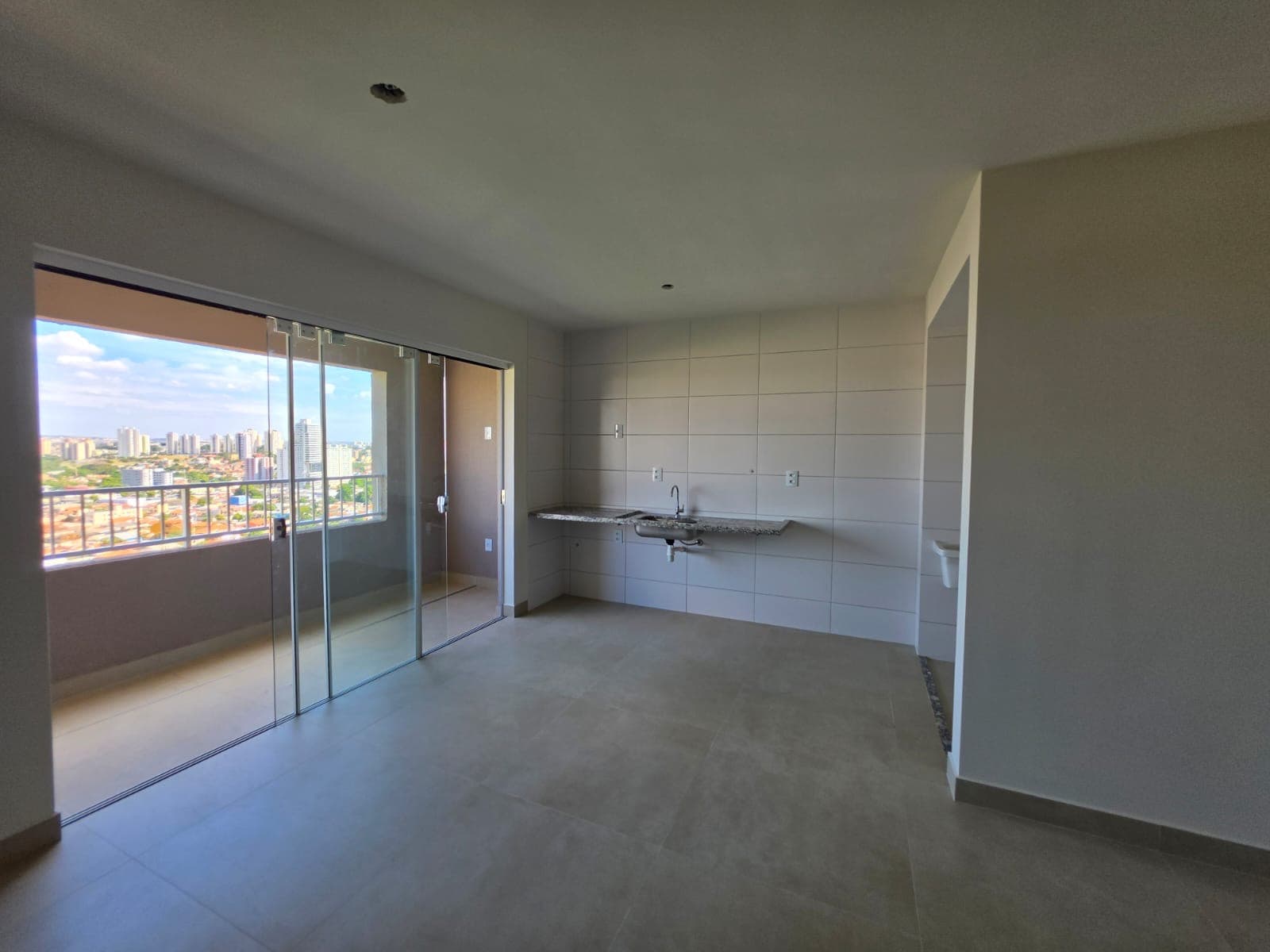 Apartamento 2/4 com suite - St Bueno 66m²