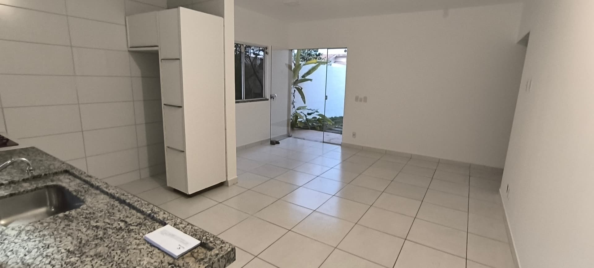 Casa Condomínio Parque Aroeira Jardim Guanabara II 90m²