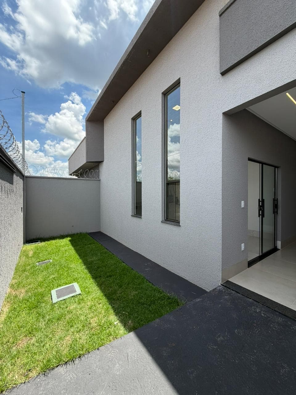 Casa Térrea - Residencial Vieira Trindade - 81m²