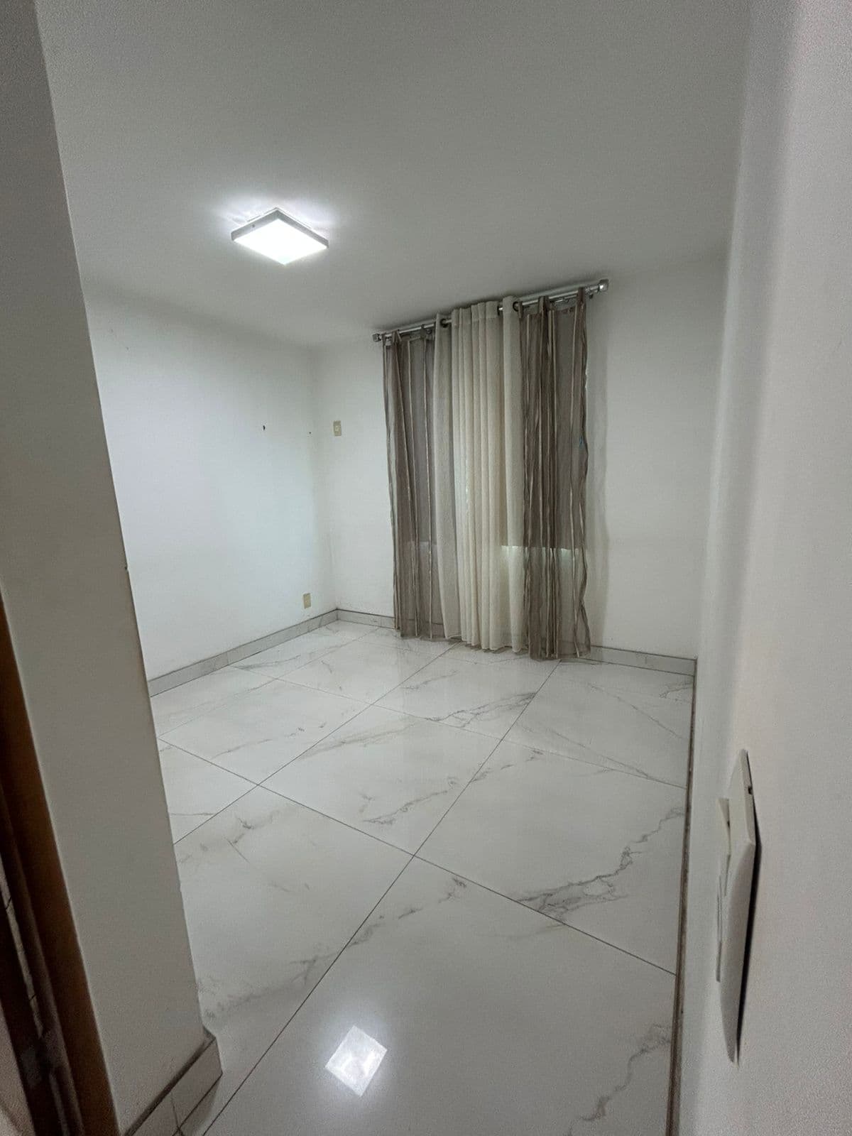 Apartamento St. Universitário 70m²