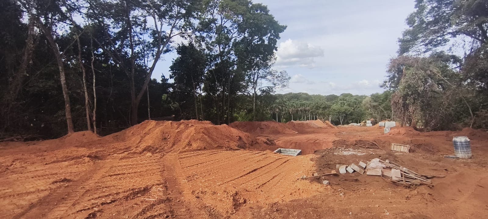 Lote na região da GO-020 Ao lado do Casa Uvva - 396,90m²