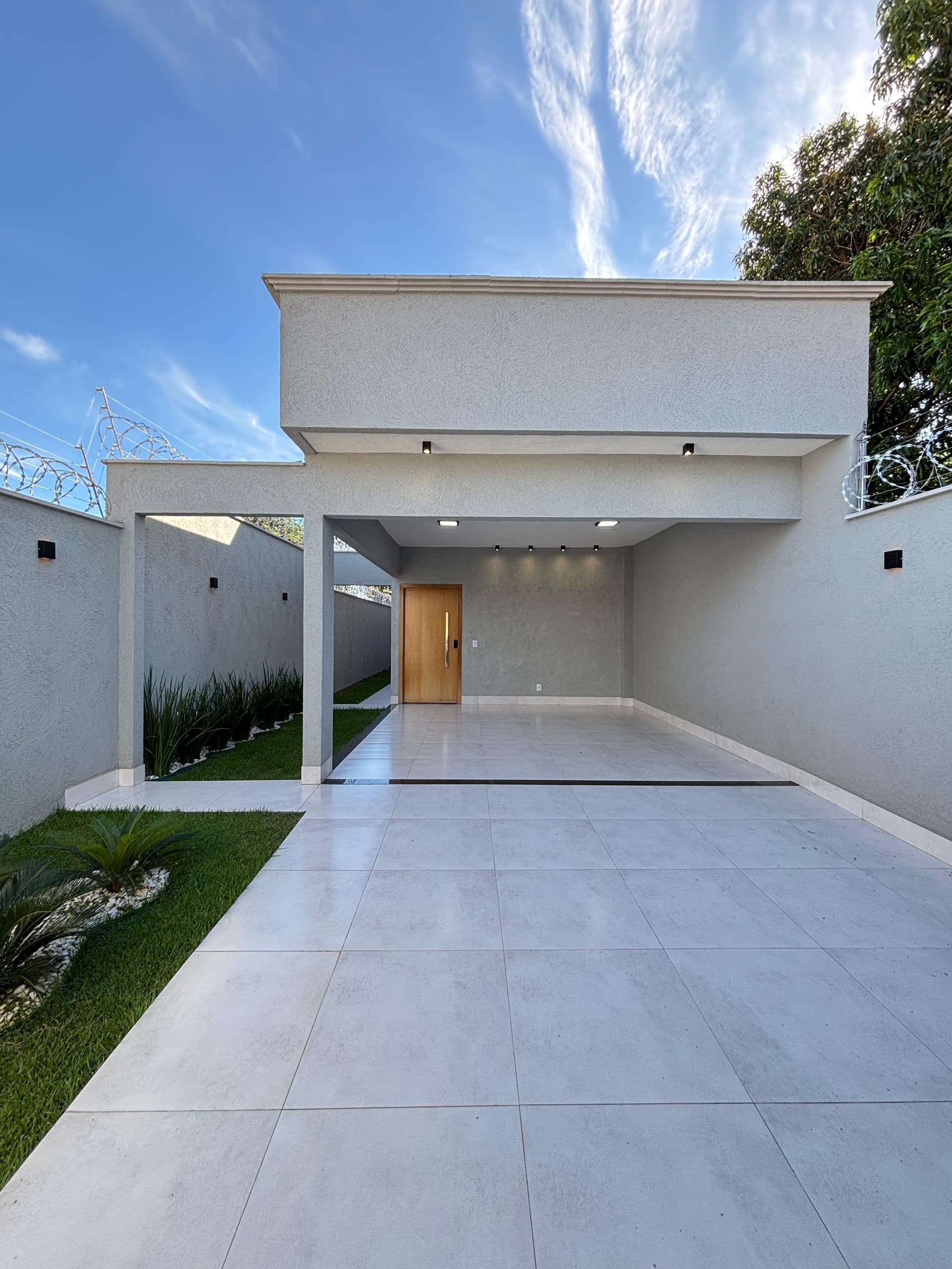 Casa Setor Central - Aparecida de Goiânia - 129m²