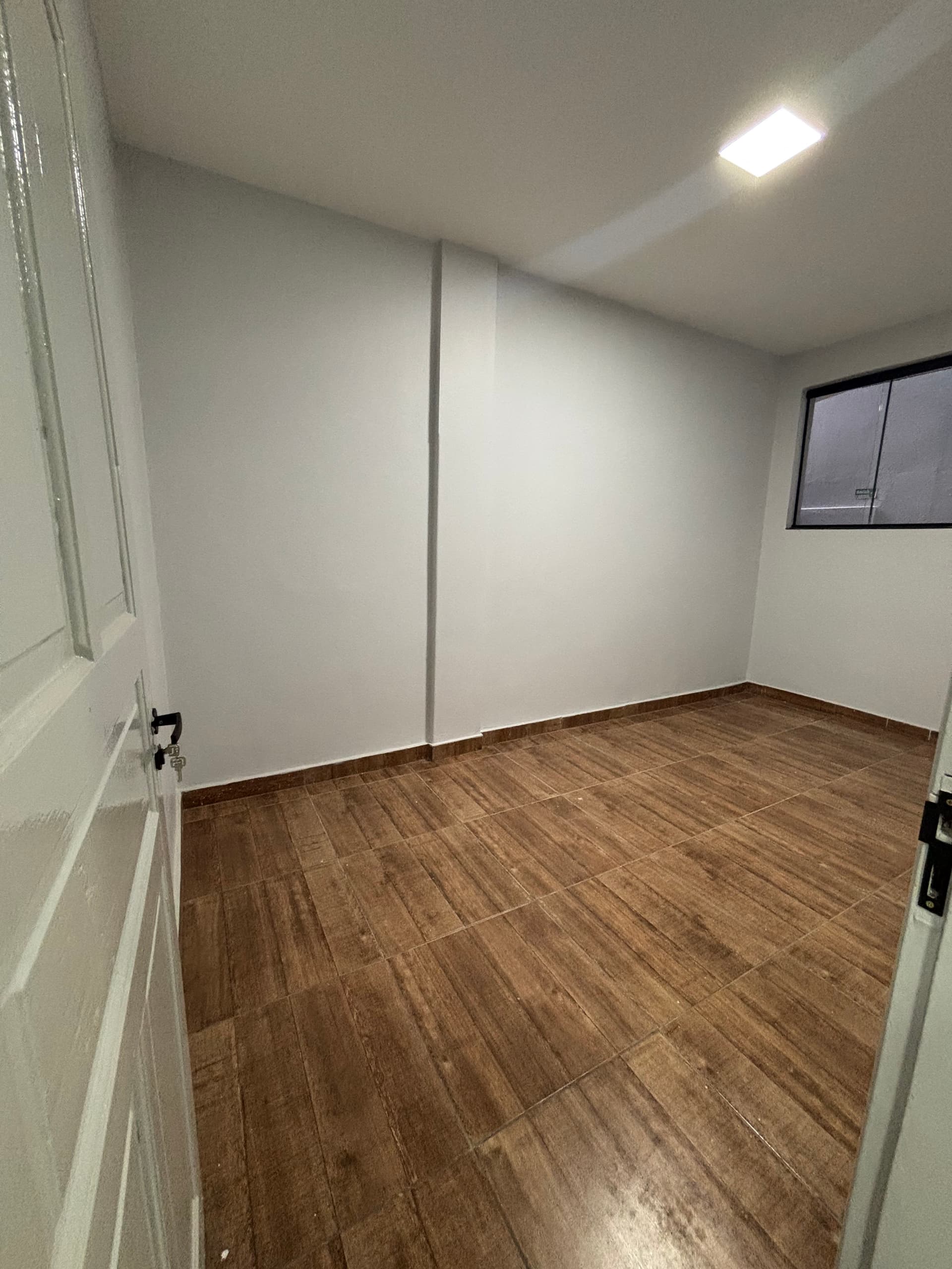 Apartamento reformado - Setor Oeste 57m²