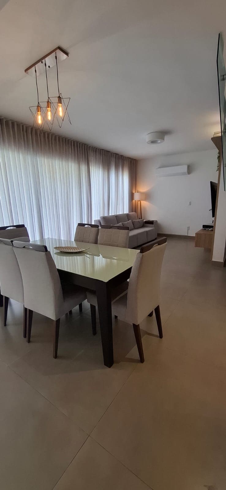 Àgio sobrado 3 suítes - Jardins Capri 166m²
