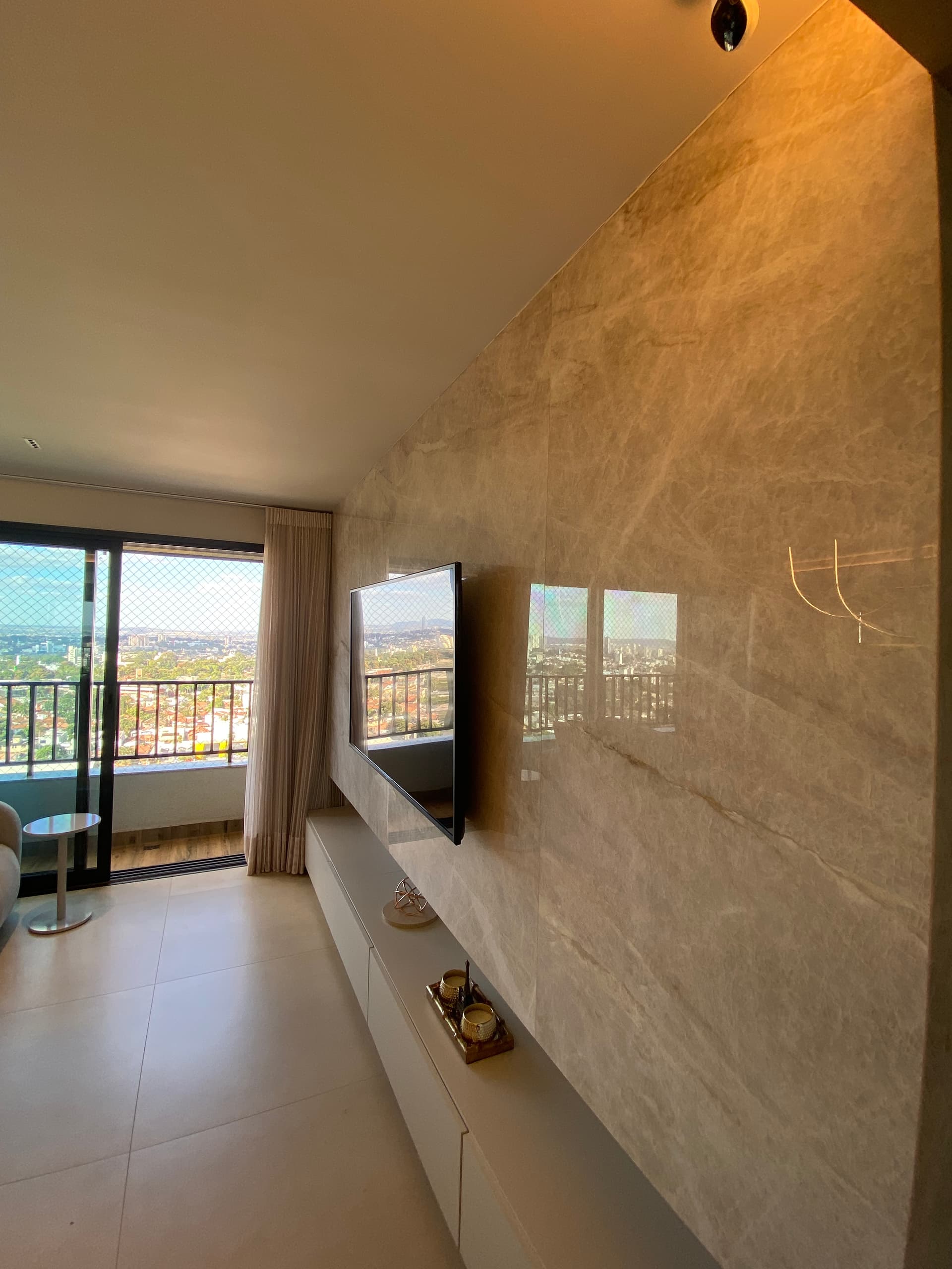Apartamento 3 suítes | Elev Marista Design | Porteira Fechada