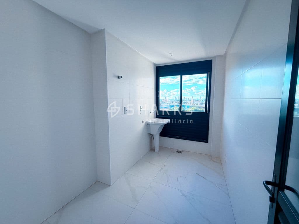 Apartamento Infinity Residence 232m²