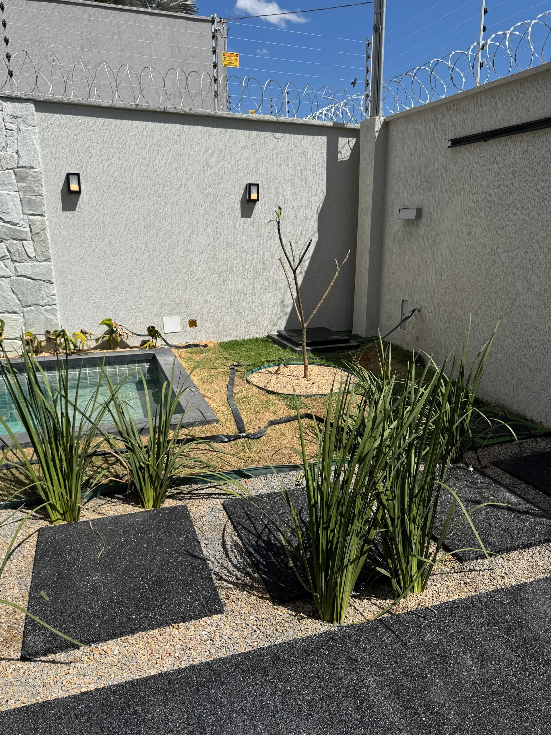 Sobrado 02 - Parque Amazônia - 160m²