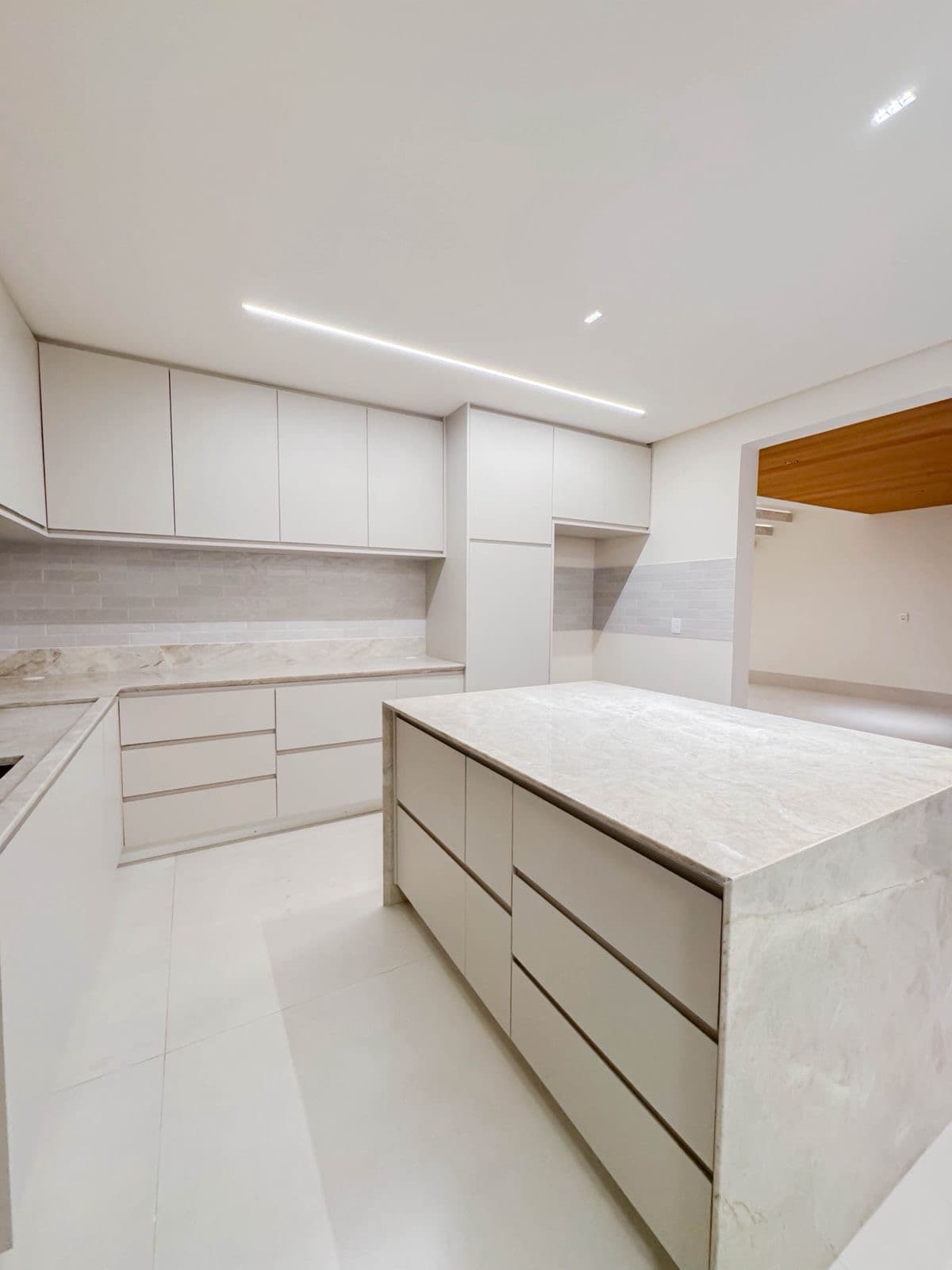 Casa Sobrado Jardins Capri 264m²