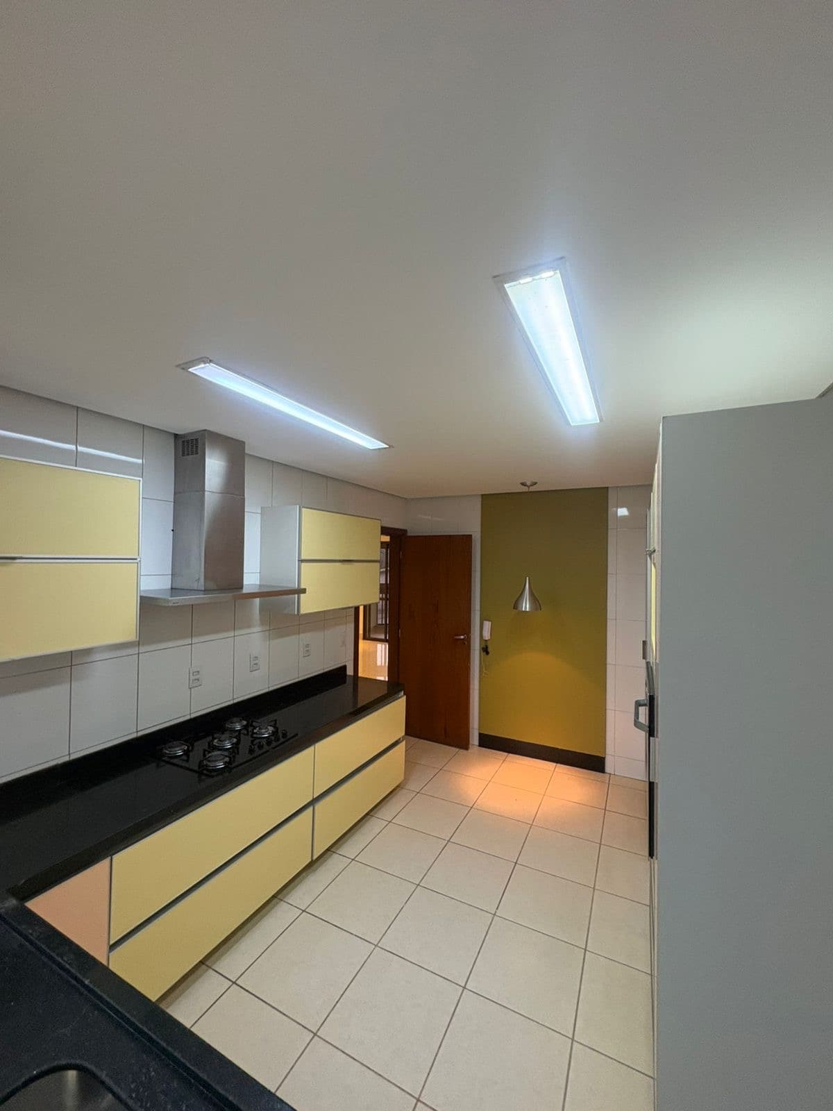 Apartamento Villaggio Bueno 158 m²