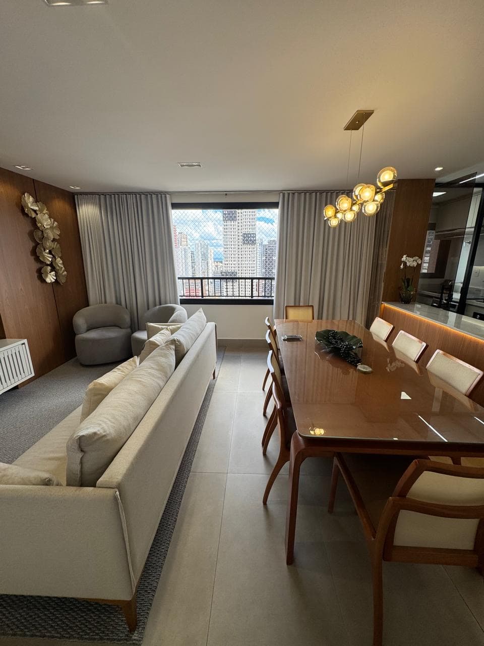 Apartamento 3 suítes plenas St Bueno