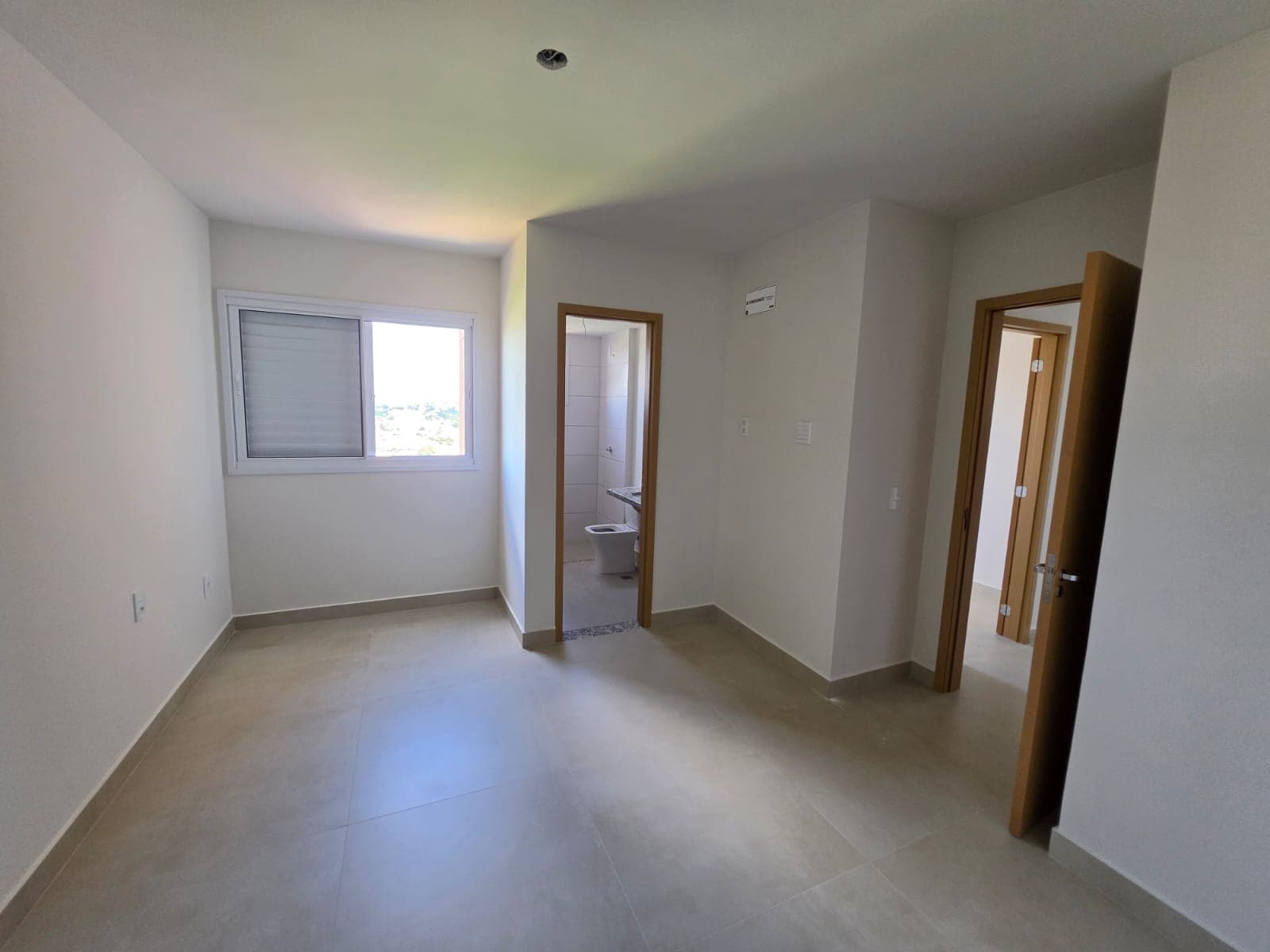 Apartamento 2/4 com suite - St Bueno 66m²