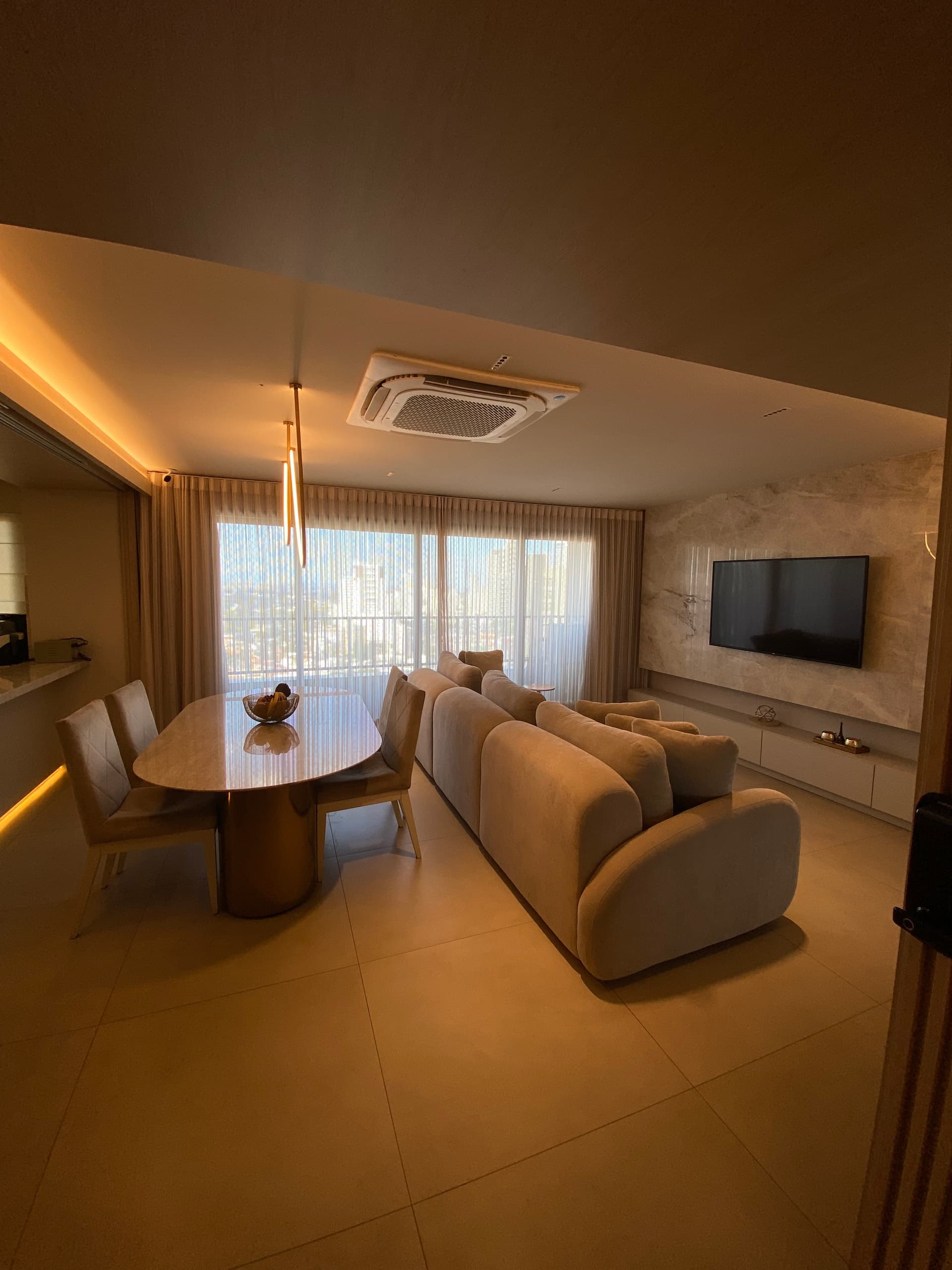 Apartamento 3 suítes | Elev Marista Design | Porteira Fechada