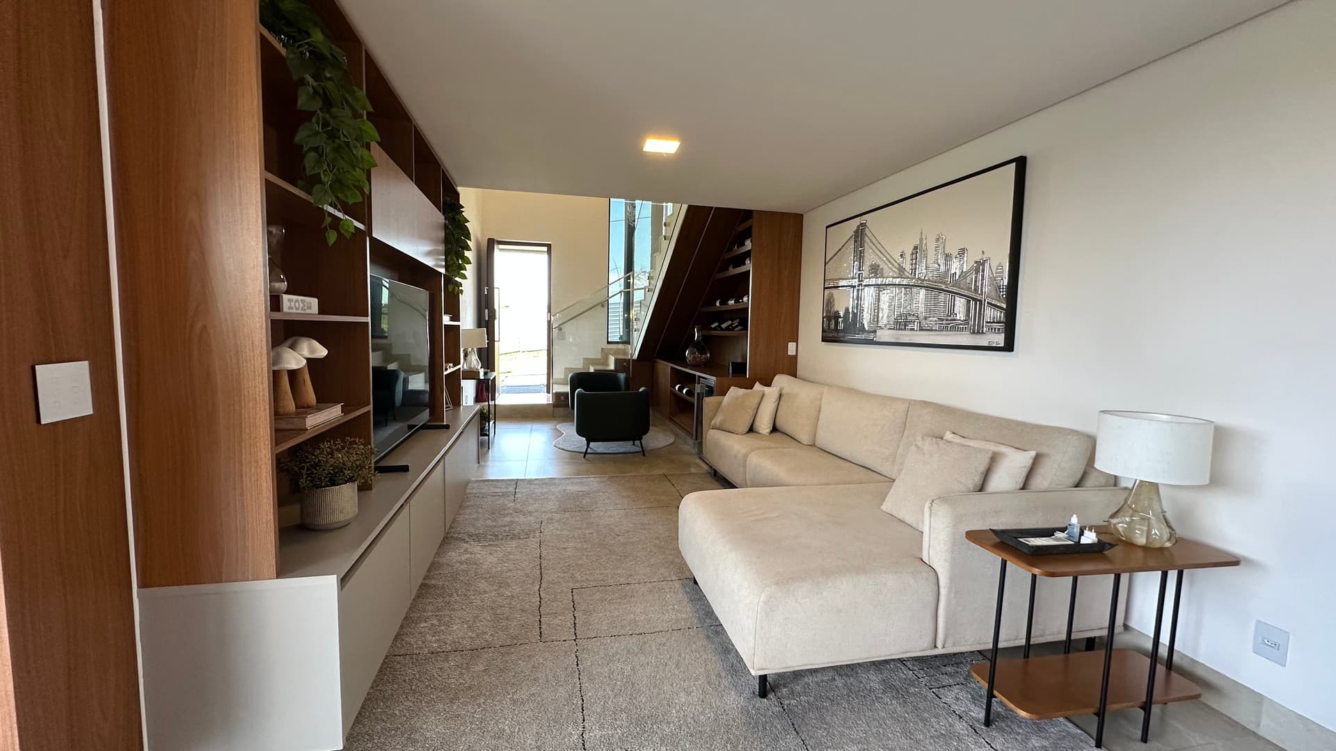 Sobrado Jardins Versalhes 226m²