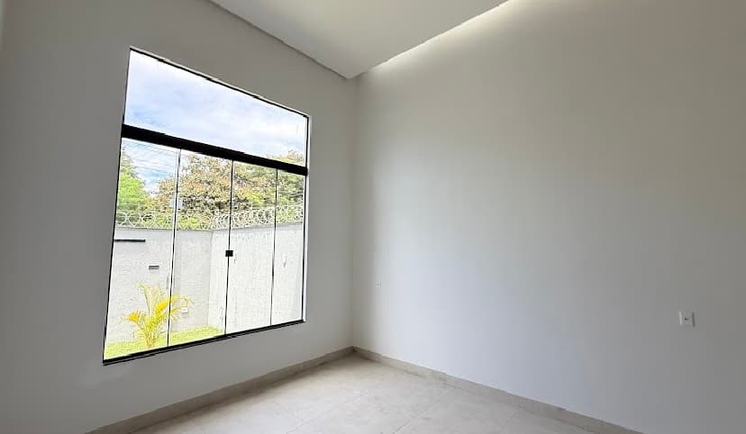 Casa 3 quartos - Setor Helvécia 135m²