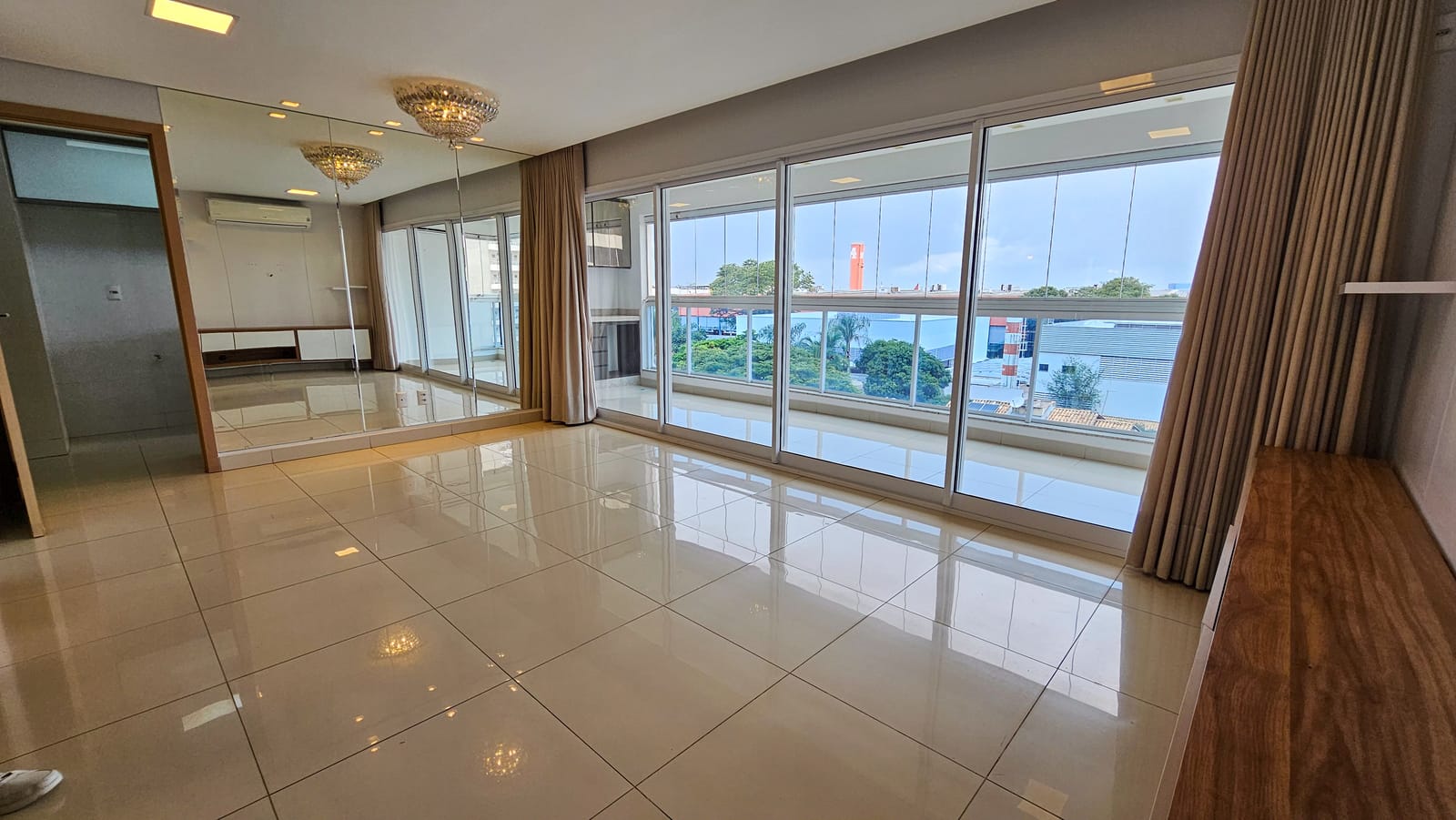 Ap Rers. M.Times  Home Convenience - Jardim Goiás 110m²