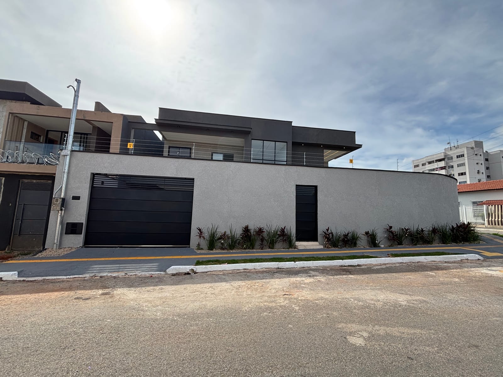 Sobrado Jardim Belo Horizonte 283 m²