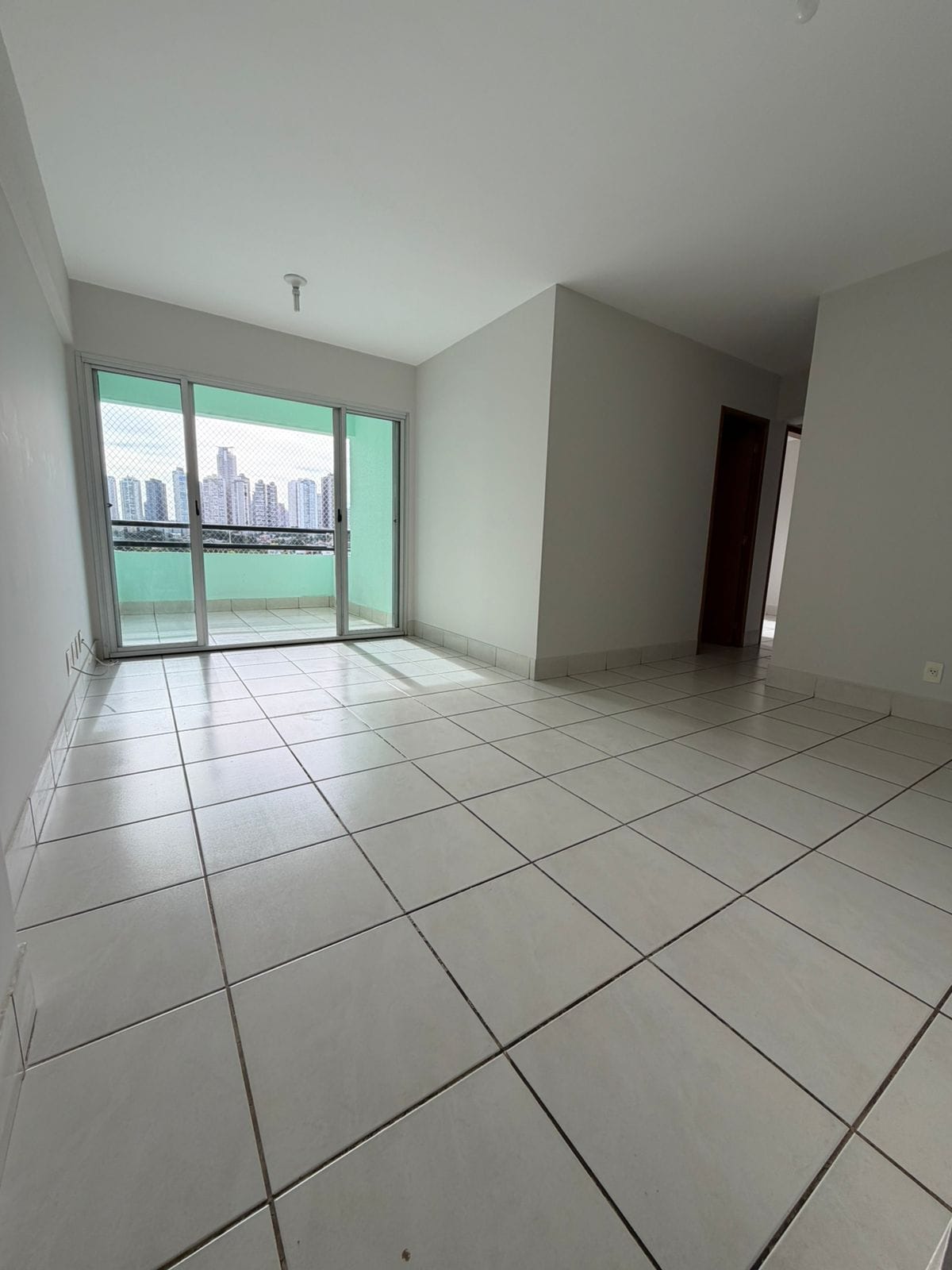 Apartamento à venda no Jardim Goiás 78m²