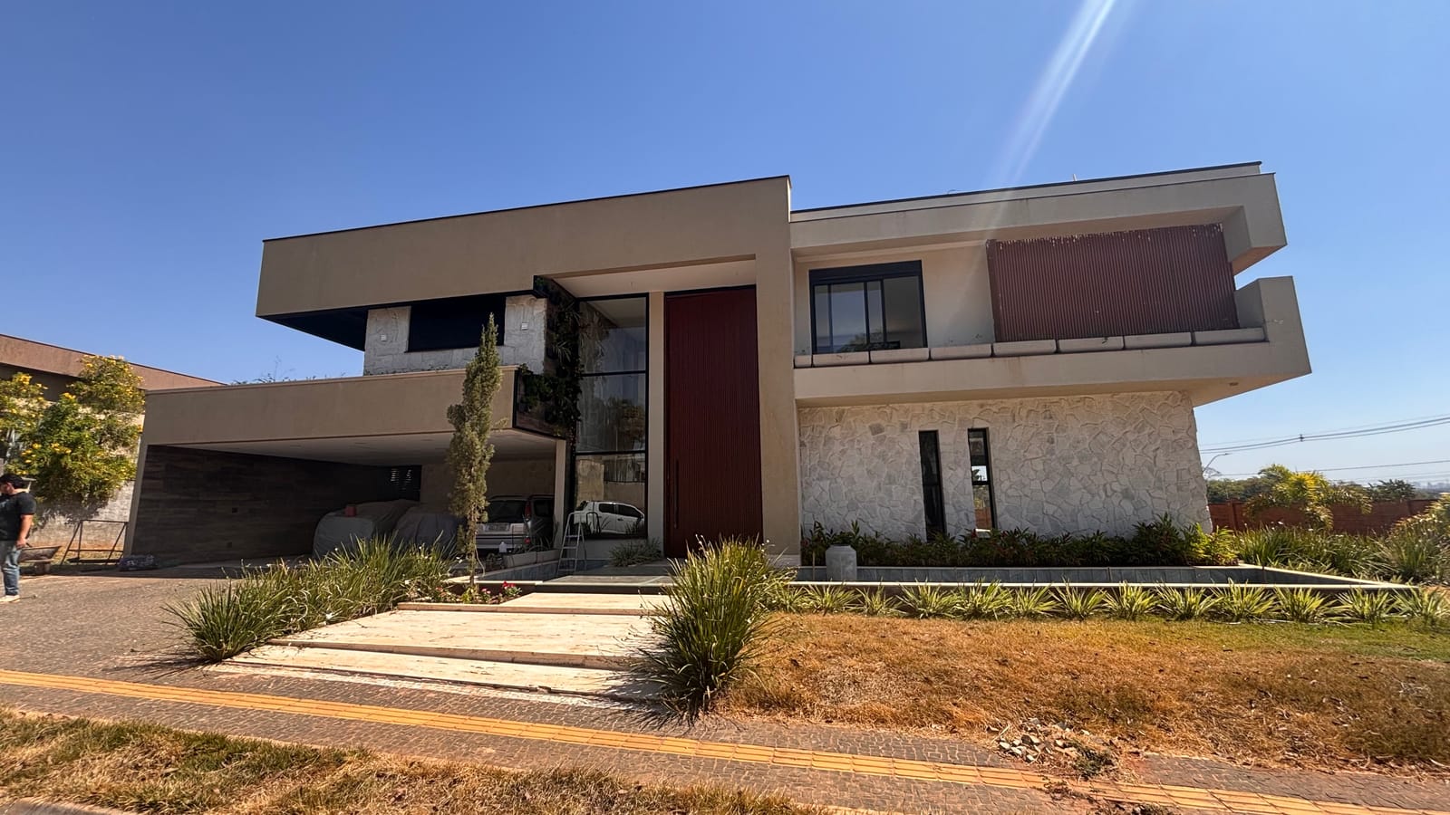 Sobrado Golfe Club 680M²