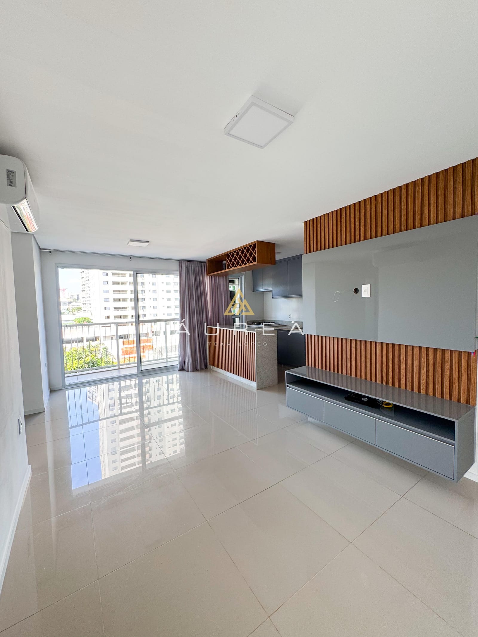 APARTAMENTO 3Q COM SUÍTE VISTA PARQUE AREIÃO