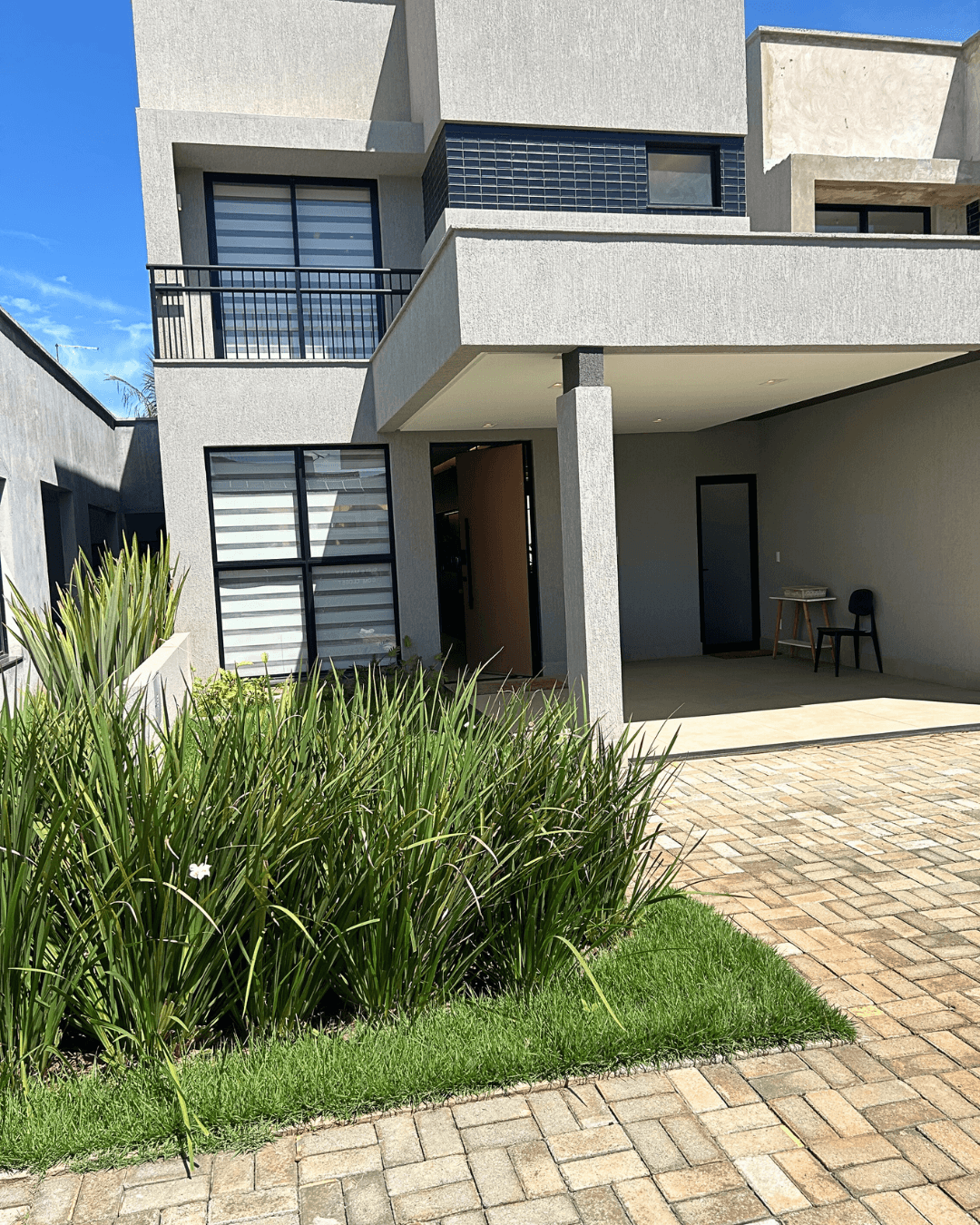 Casa em Condomínio Fechado Aparecida de Goiânia 143m²