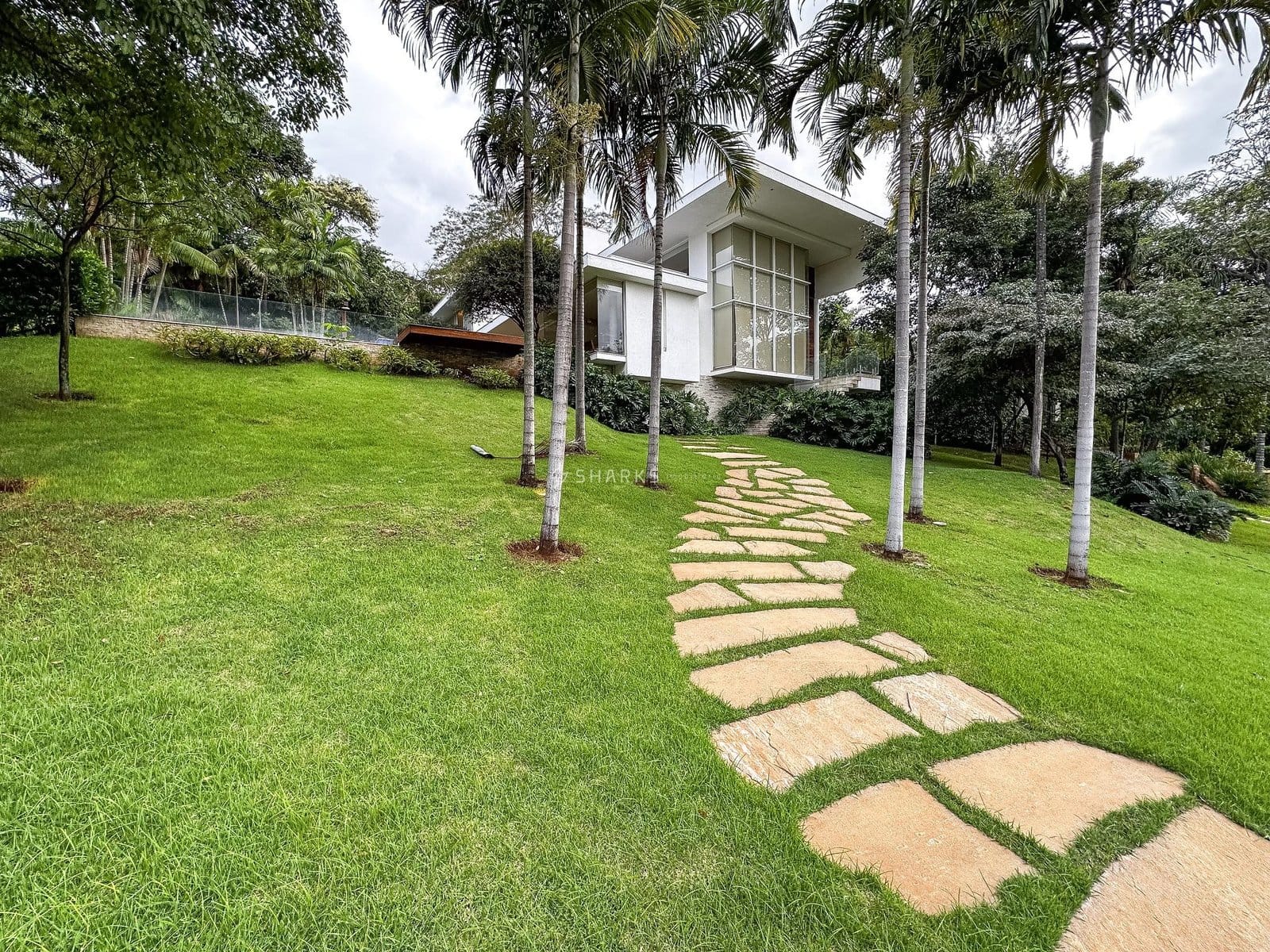 Sobrado Aldeia do Vale 1588 m²