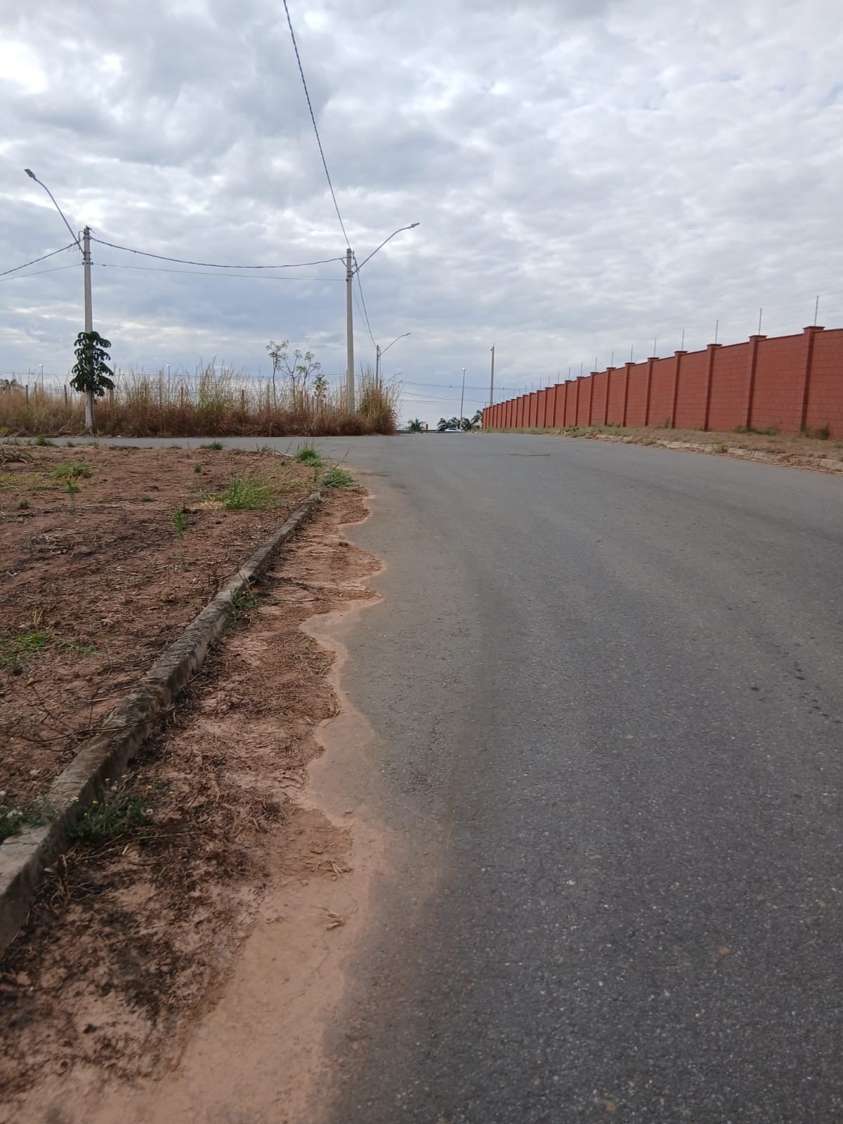 Lote Residencial Gênova 302m²