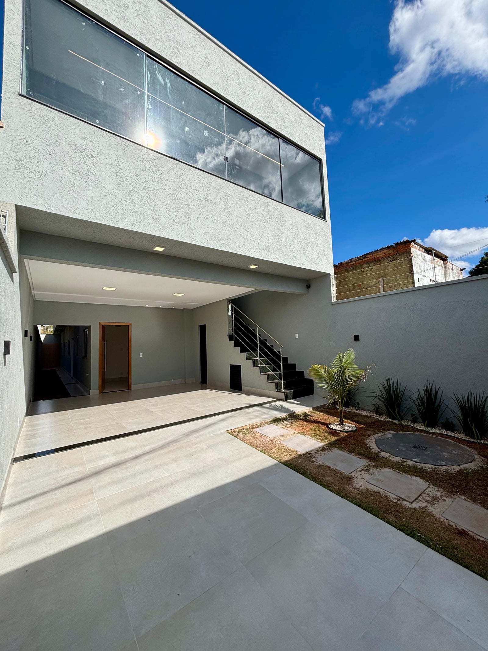 Casa Sobrado Village garavelo 165m²