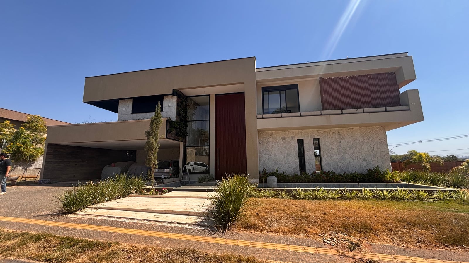 Sobrado Golfe Club 680M²