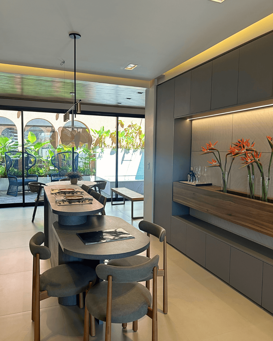 Casa em Condomínio Fechado Aparecida de Goiânia 143m²