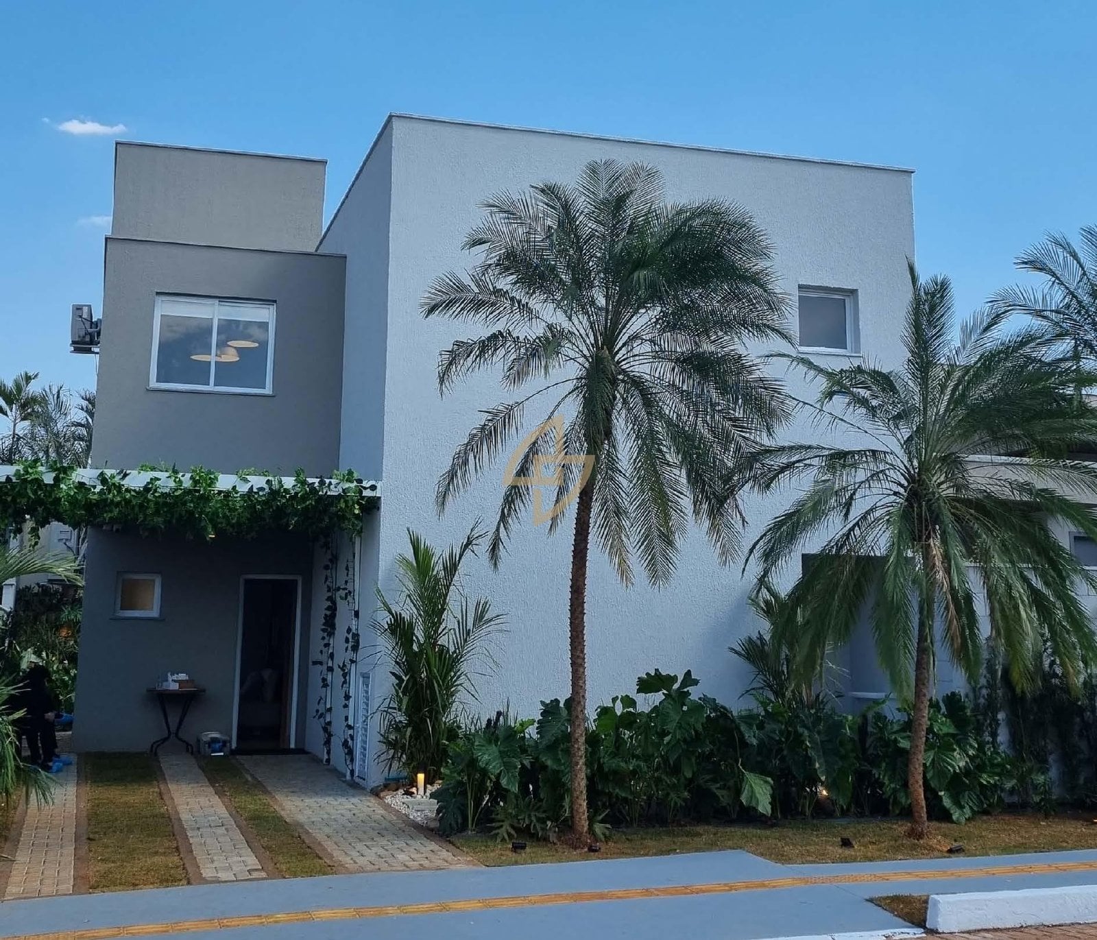 Sobrado Jardins Berlim 150m²