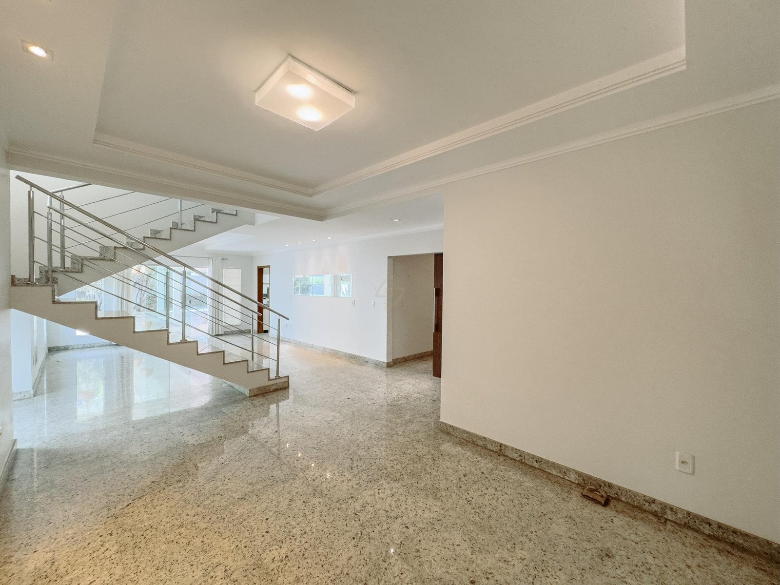 Sobrado Jardins Atenas 567m²