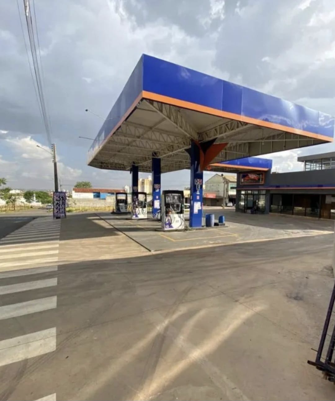 Posto de Combustível Setor Vila Brasília - 555m²