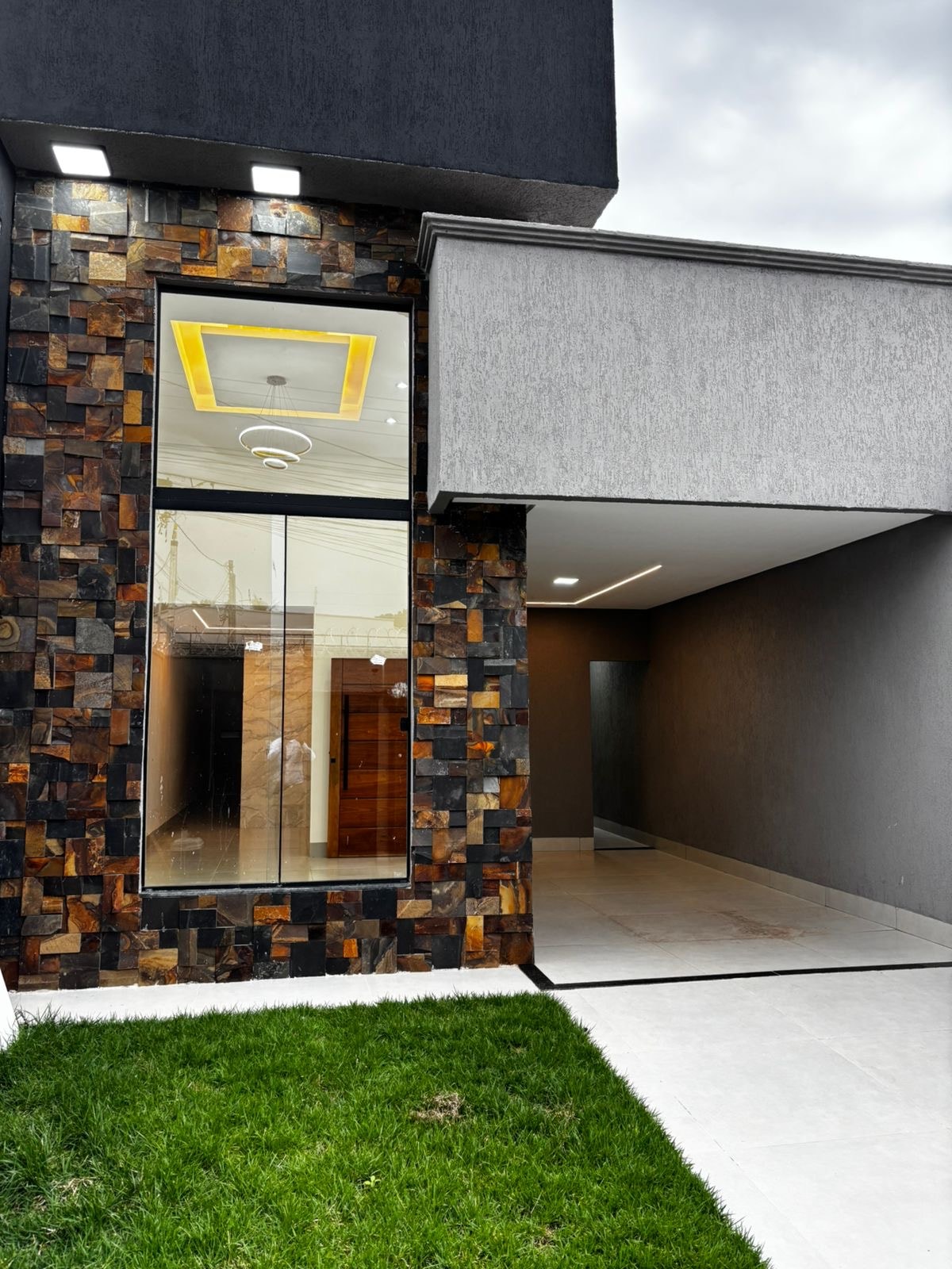 Casa Cidade Satélite - Aparecida de Goiânia 130m²