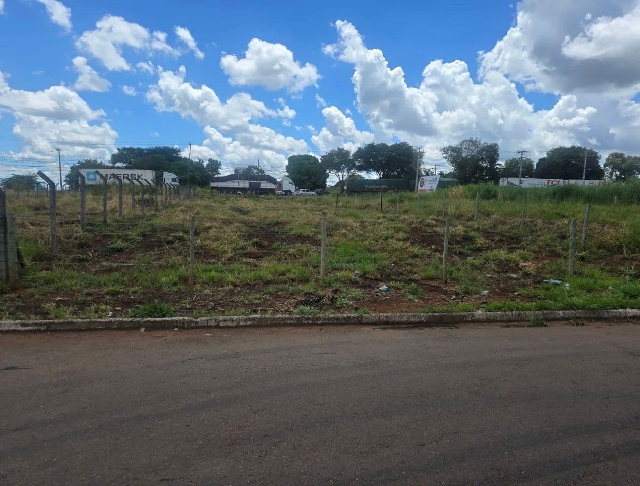Lote Zona Industrial Pedro Abrão 984m²