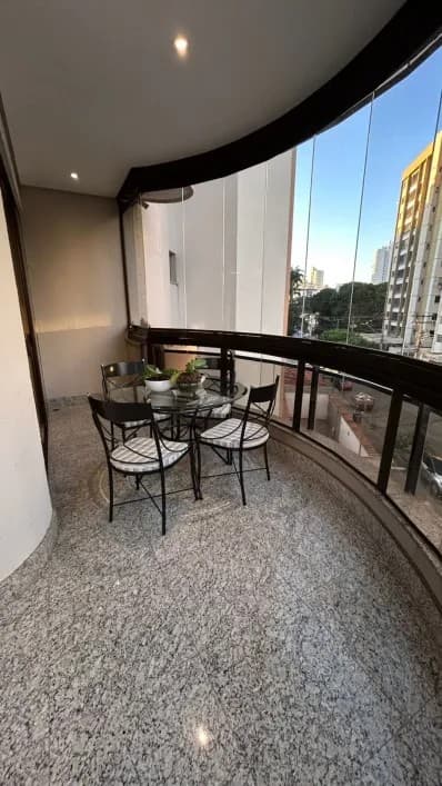 Apartamento Cond. Heidelberg 205m²