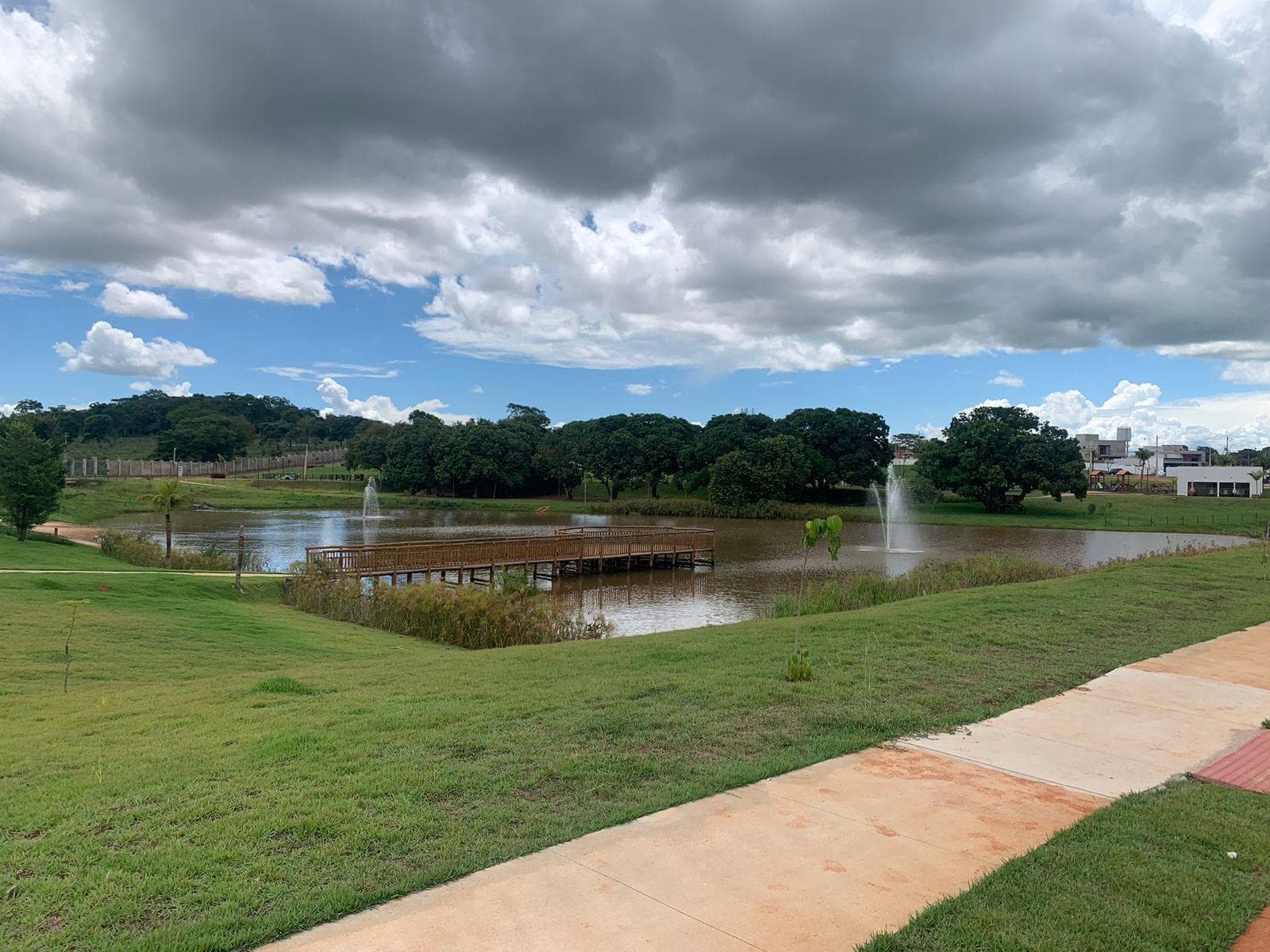 Lote Parqville Quaresmeira 310m²