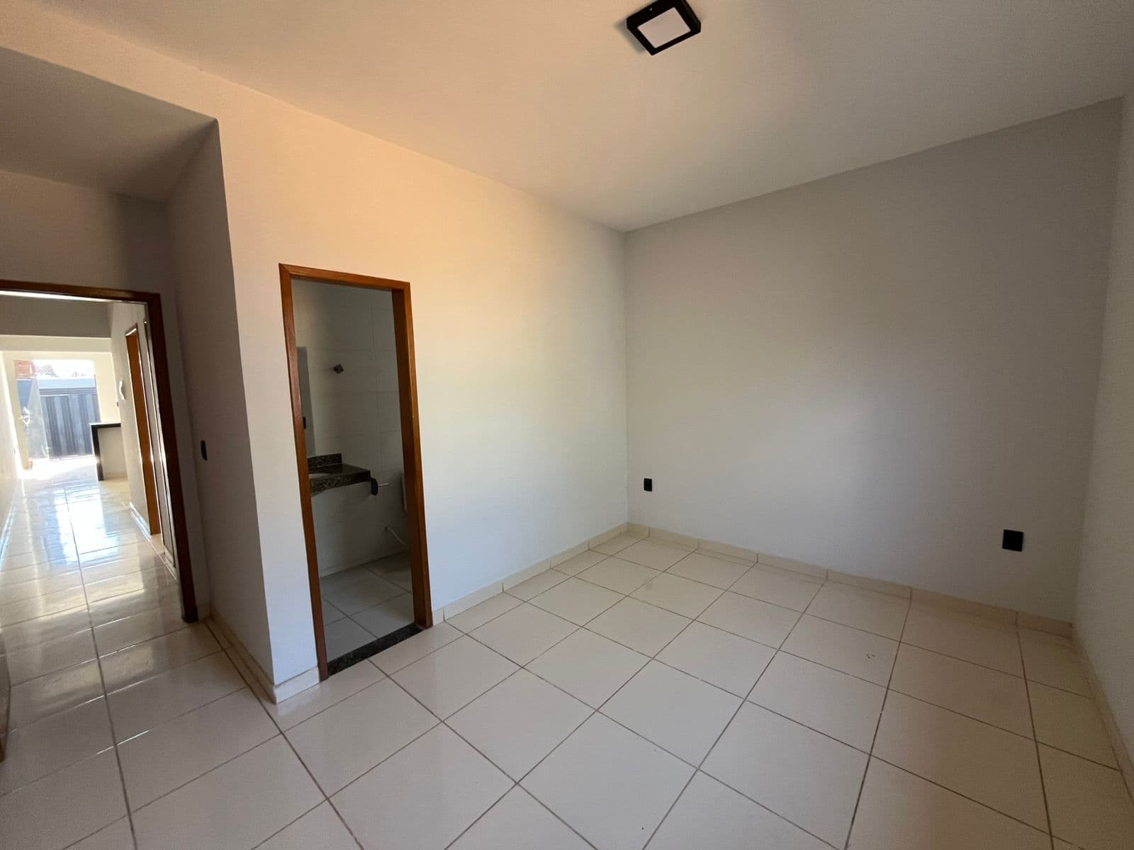 Casa Res.Itaipu 74m²