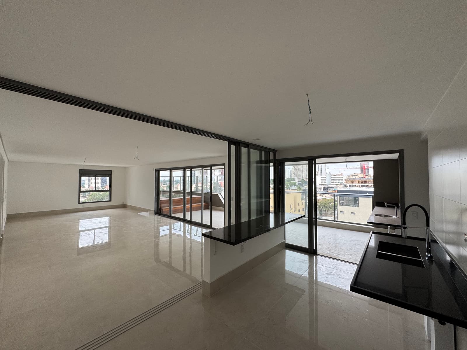 Opus Penthouse Bougaville 226m²