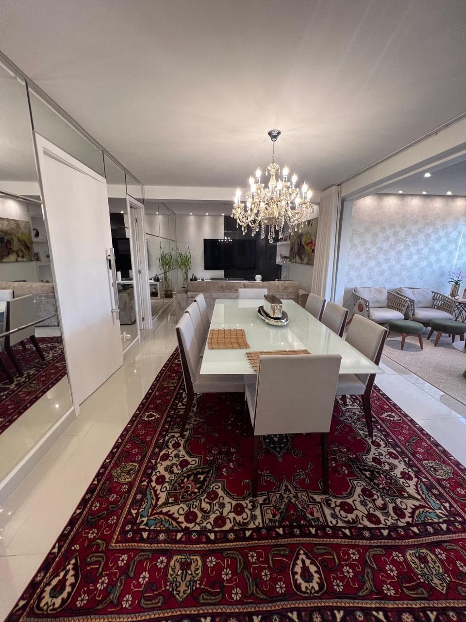 Apartamento no Vistta Parque 182m²