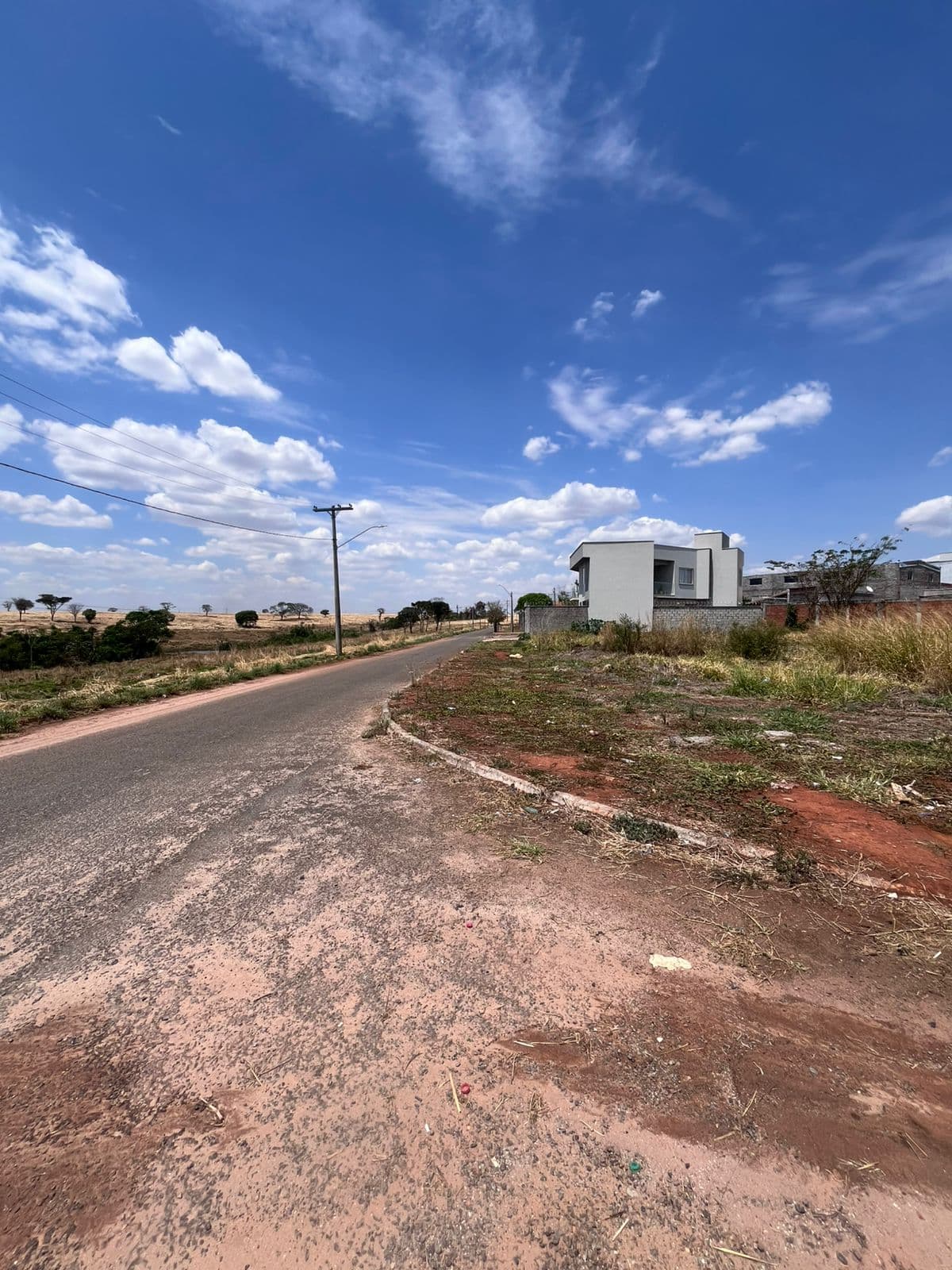 Lote Residencial Brisas do Cerrado 420M²