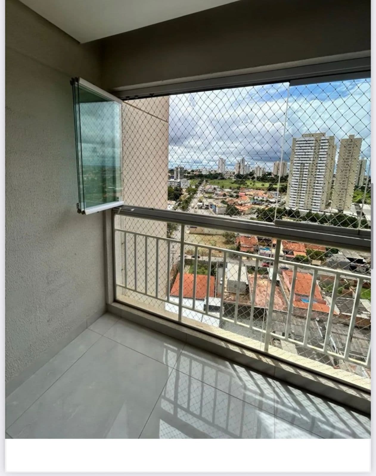 Apartamento Cond. Livre Buritis 54m²