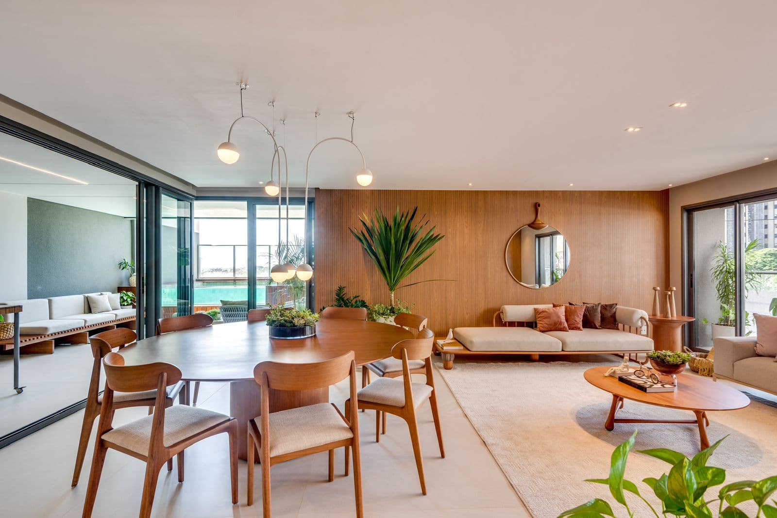 Penthouse 146 170mn²