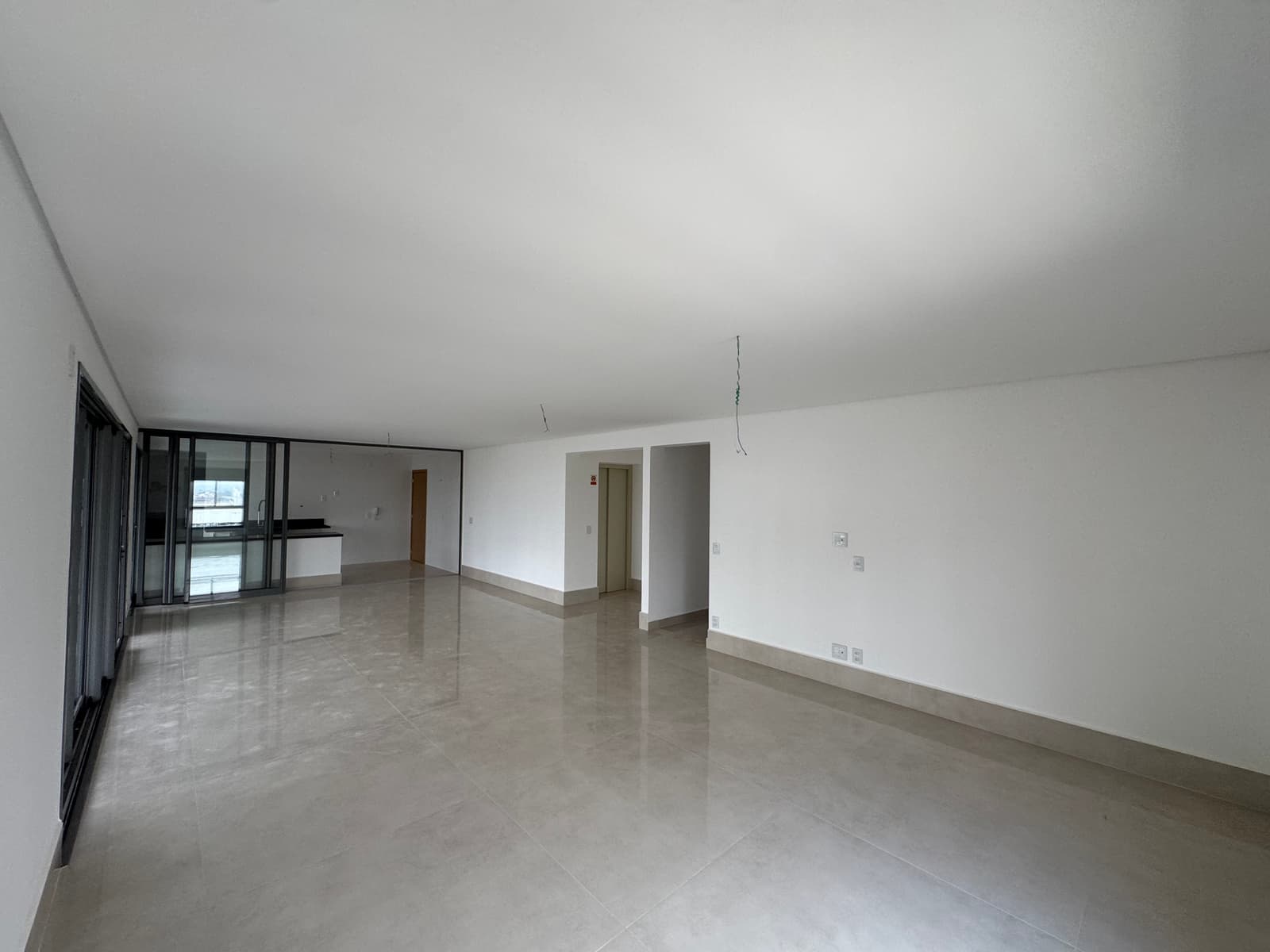 Opus Penthouse Bougaville 226m²