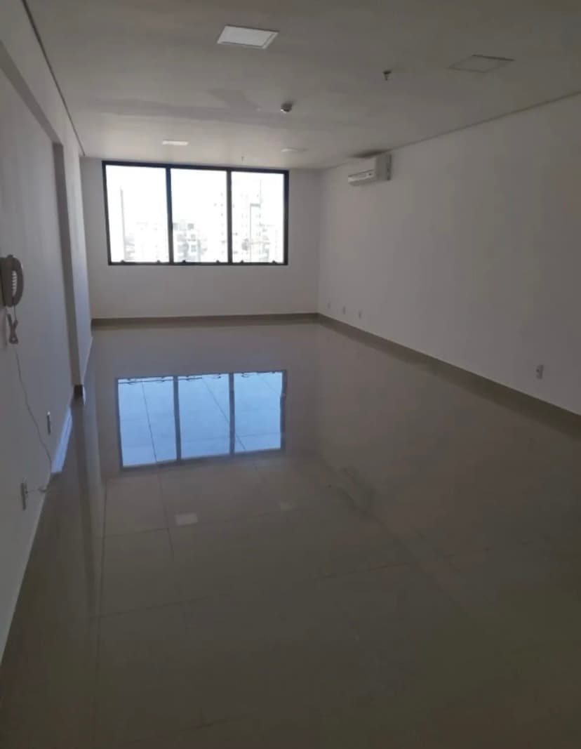 Sala Comercial Ed. Qs Tower Office 39M²