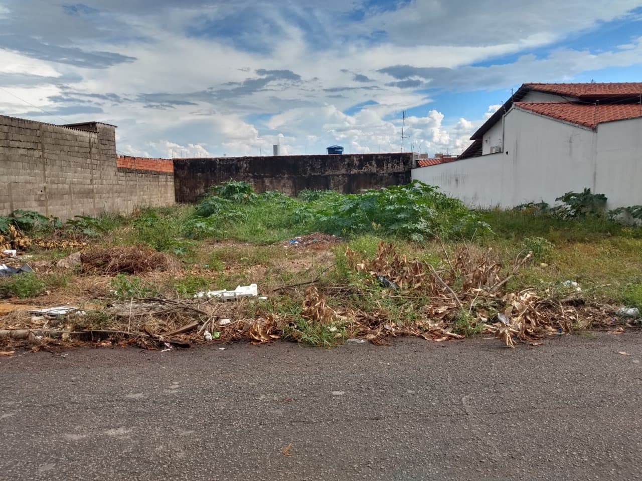 Lote Setor dos Afonsos - 453m²