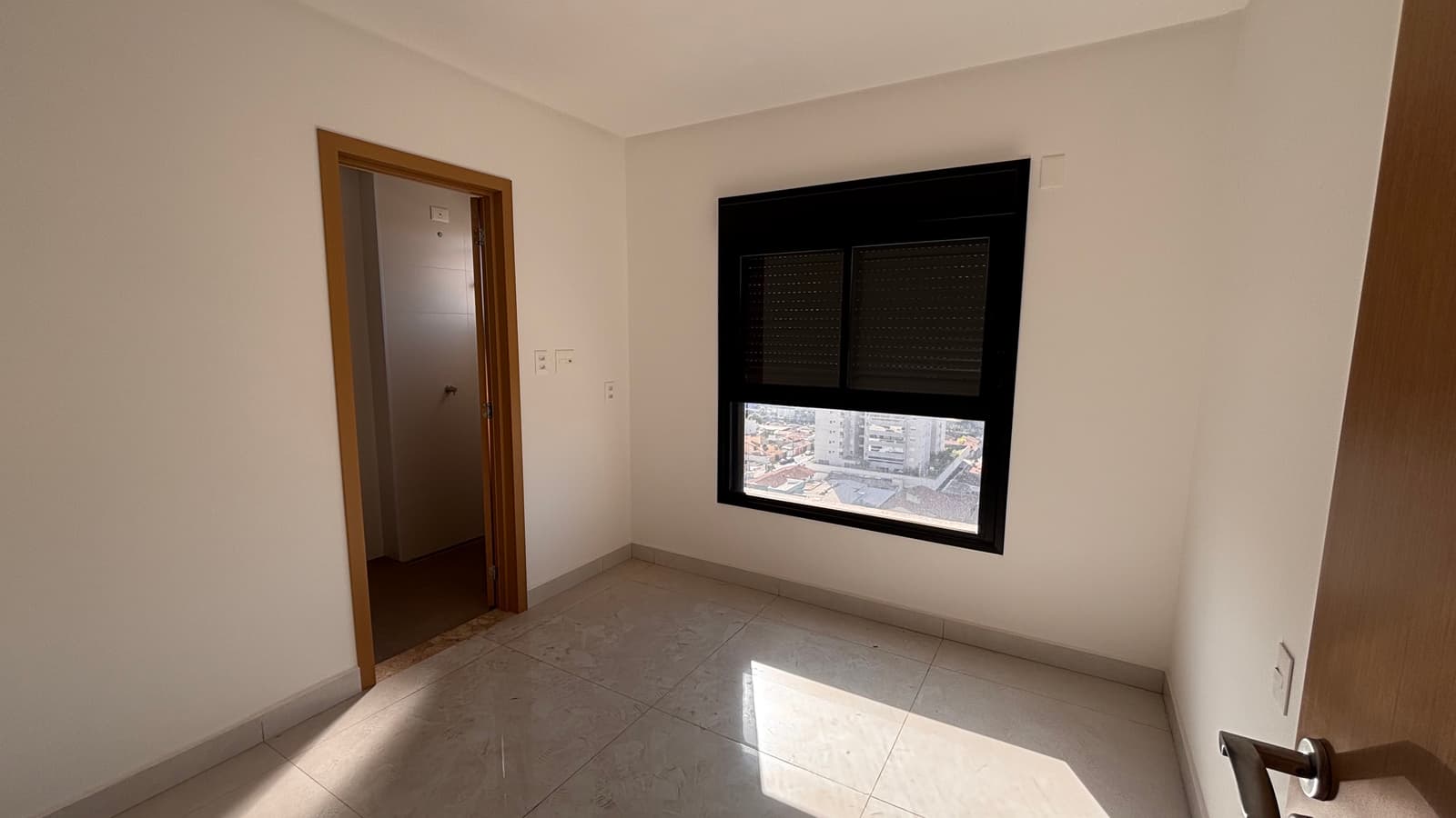 Apartamento Cristal Tower 130m²