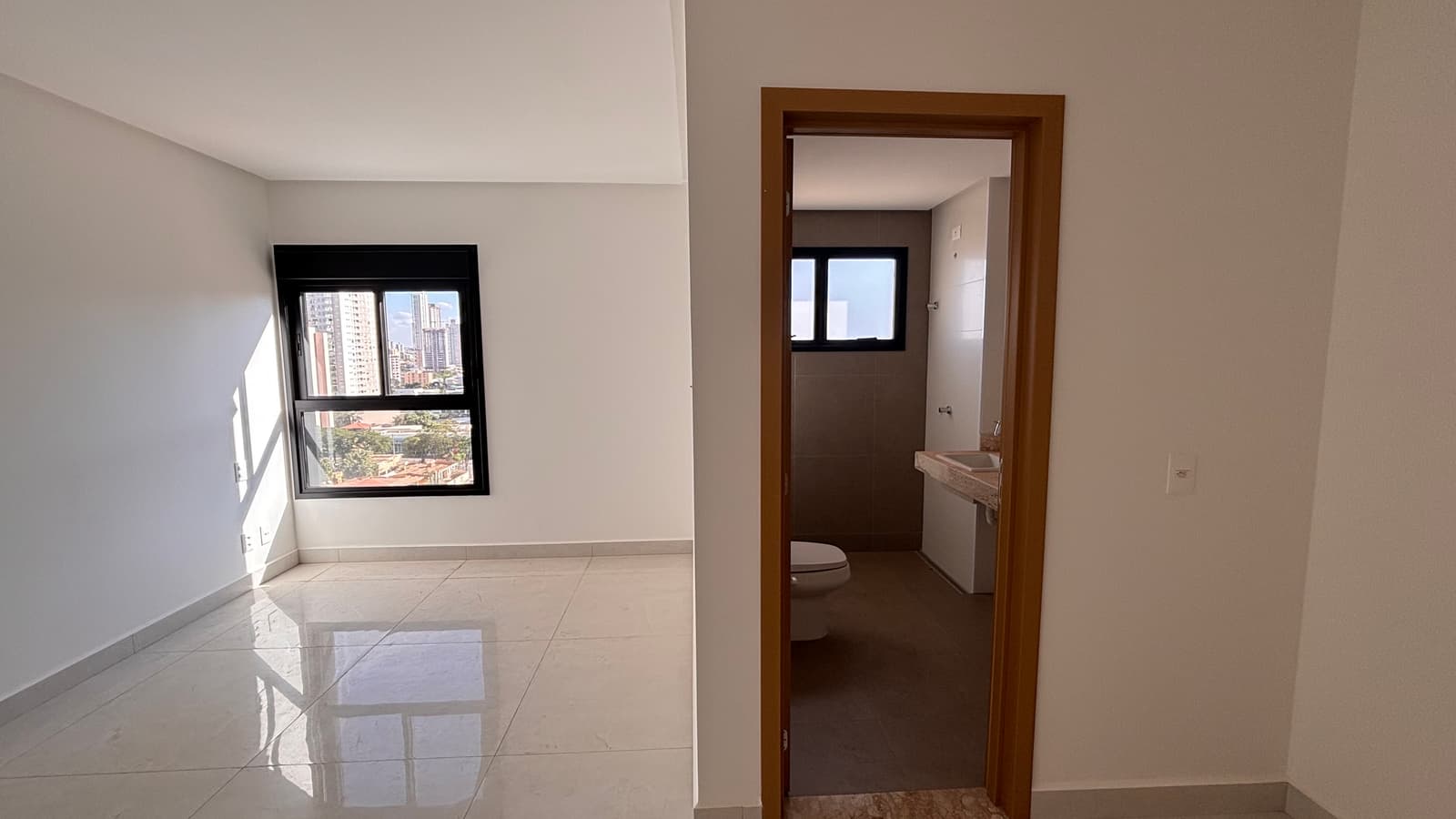 Apartamento Cristal Tower 130m²
