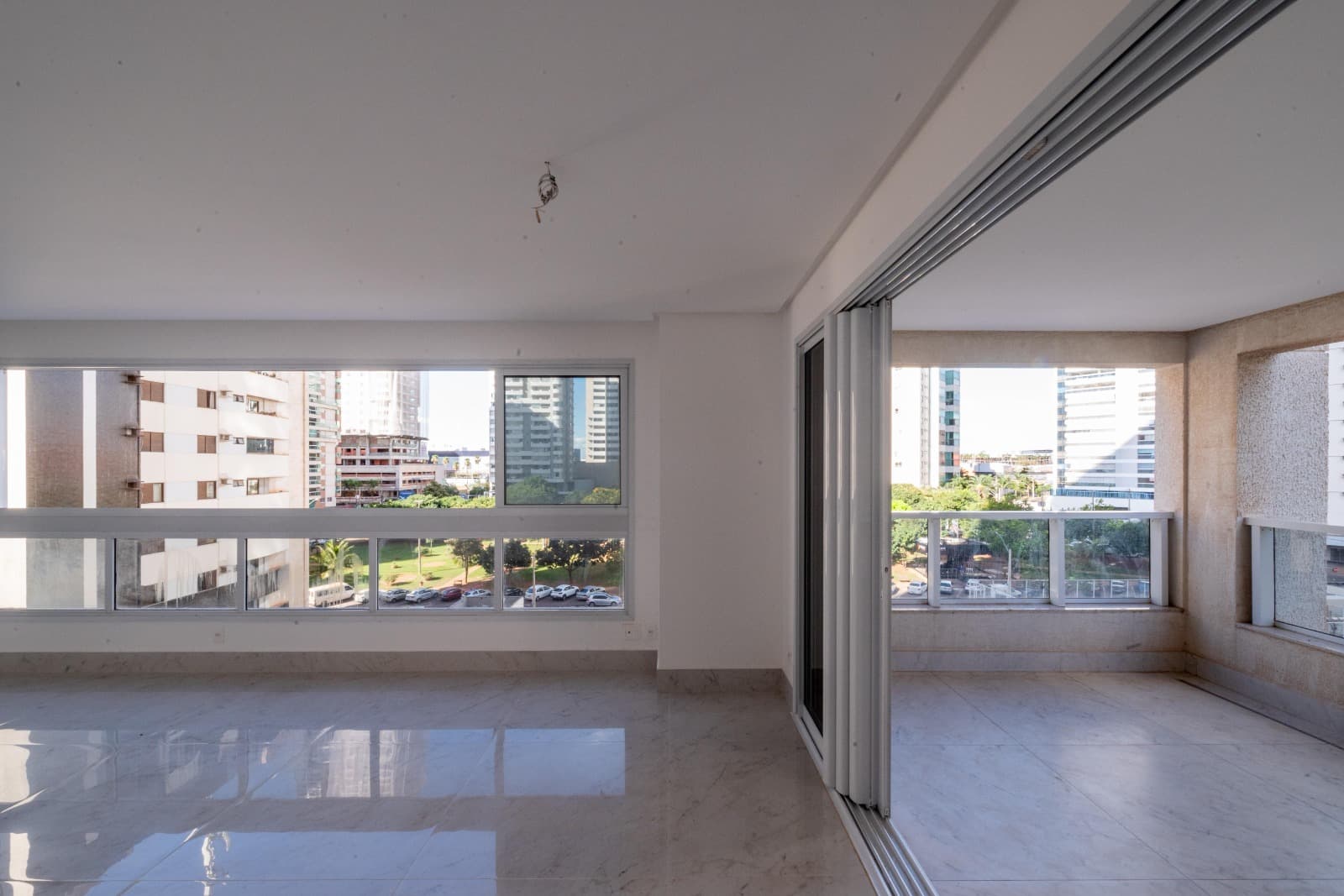 Apartamento Horizonte Flamboyant 177m²