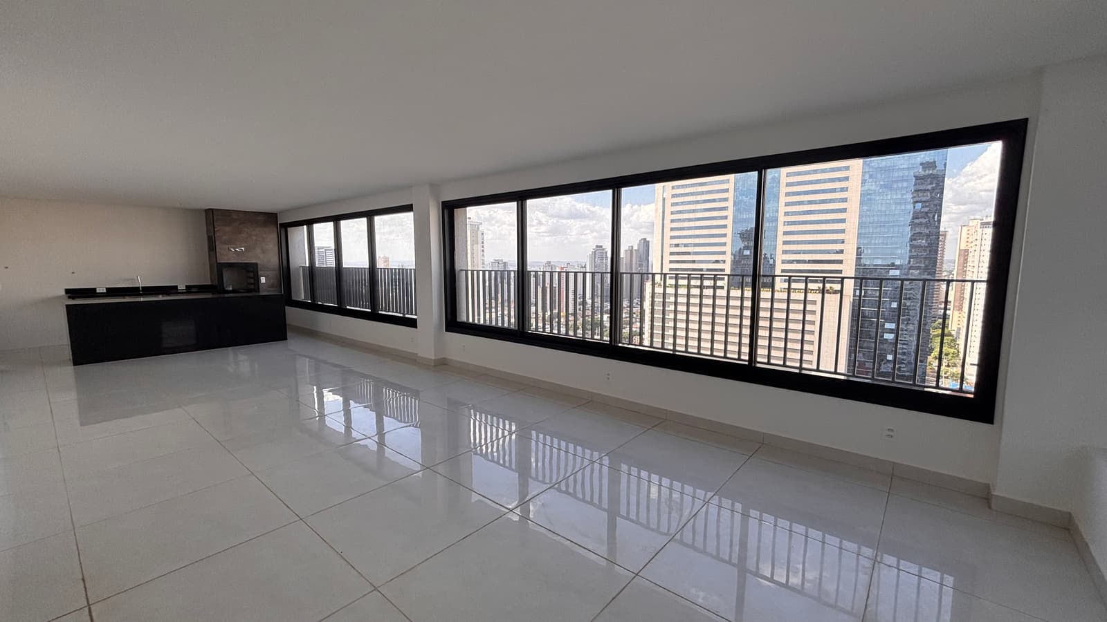 Penthouse Cristal Tower 202m²